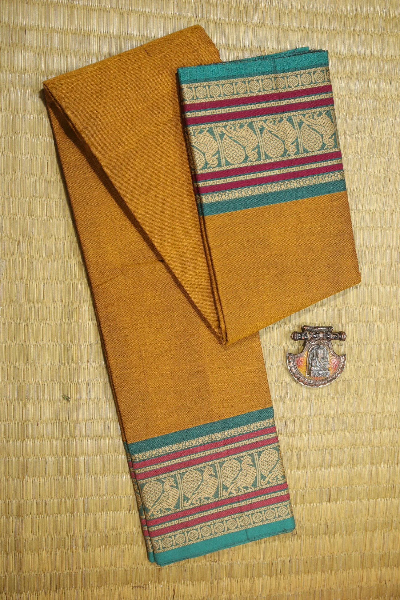 peru-peacock-ruthratcham-malarkodi-saree-mk007555-a