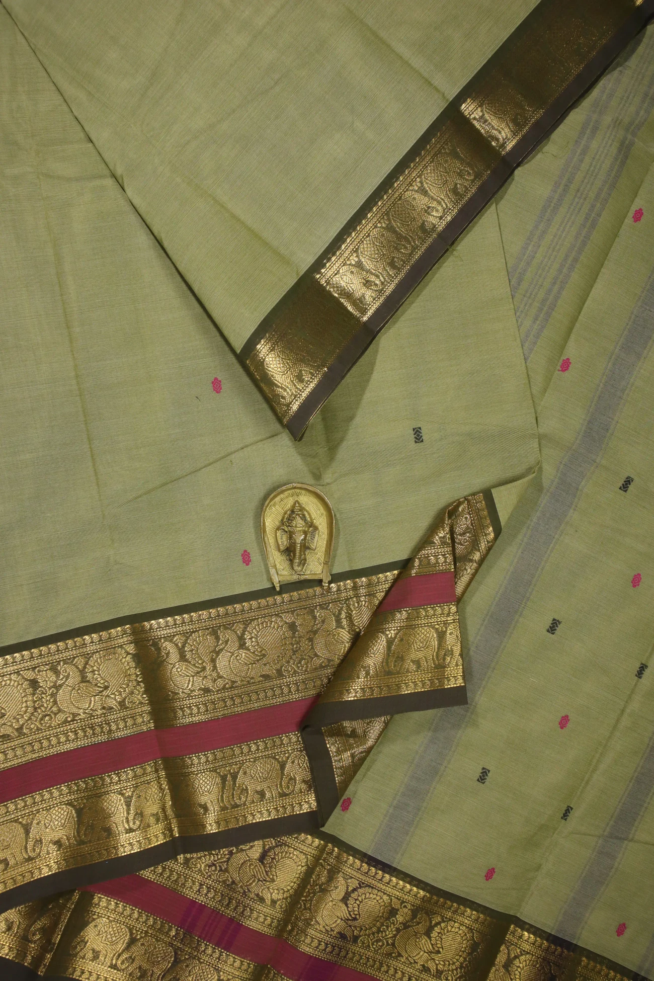 khaki-peacock-grand-chettinad-saree-gc001567-a