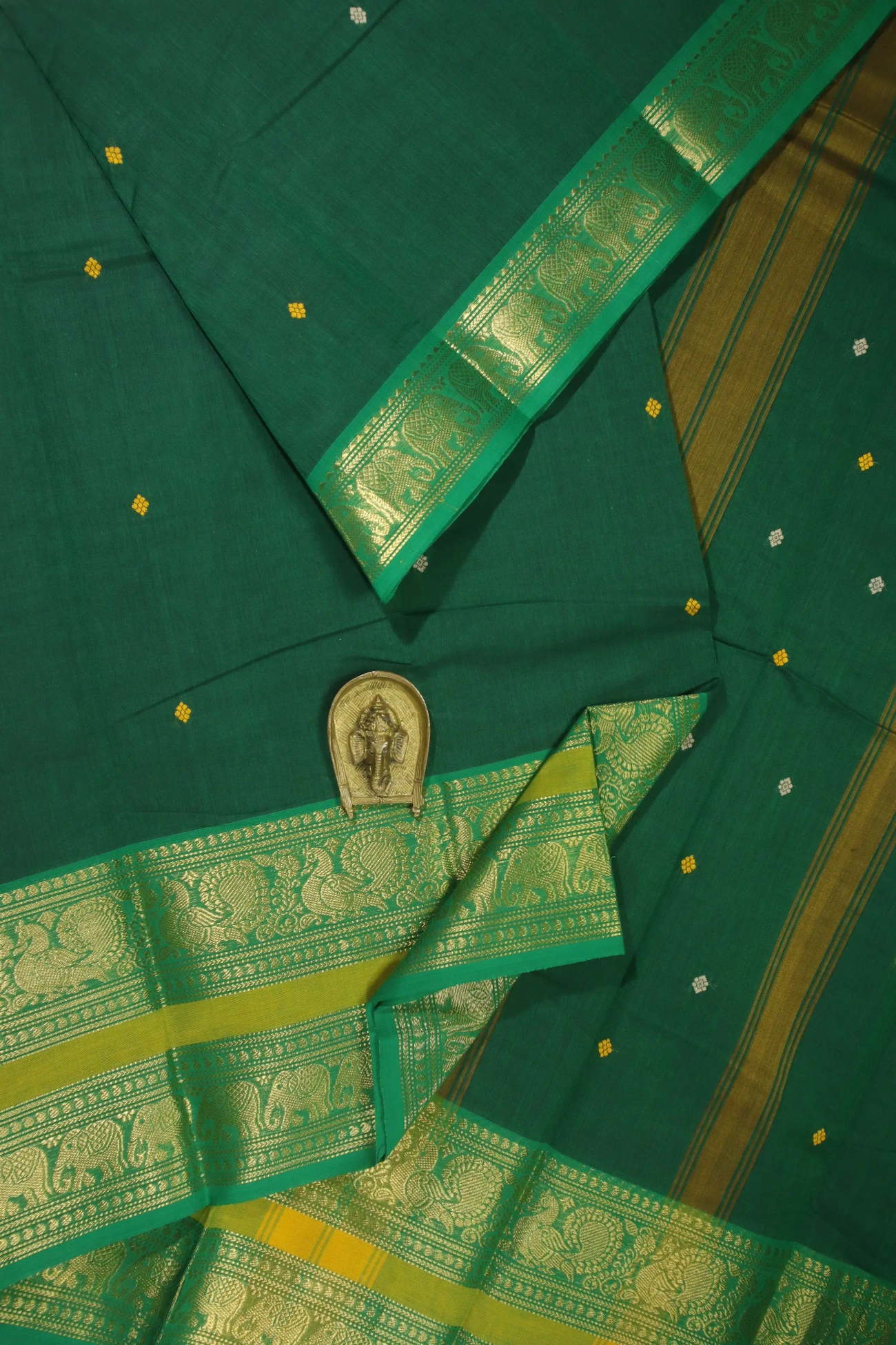 dark-green-peacock-grand-chettinad-saree-gc001577-a