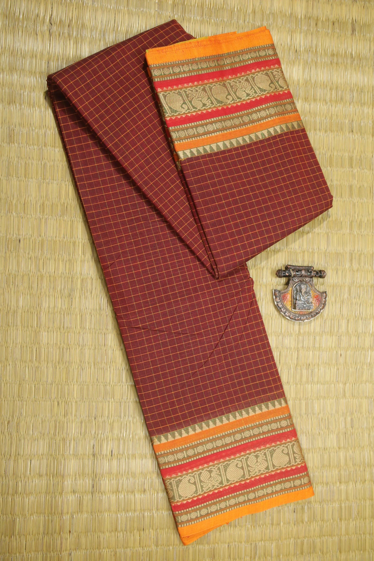 dark-maroon-peacock-ruthratcham-temple-checked-saree-ck002394-a