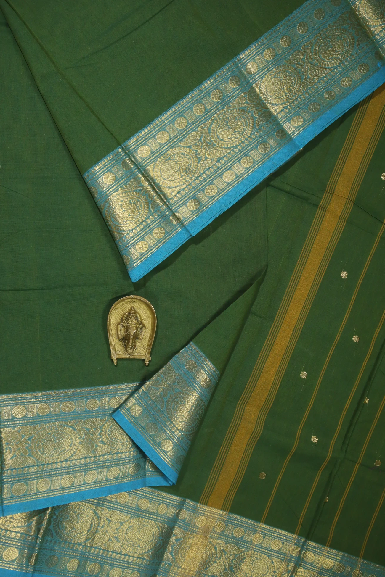 green-ruthratcham-yazhi-grand-chettinad-saree-gc001595-a