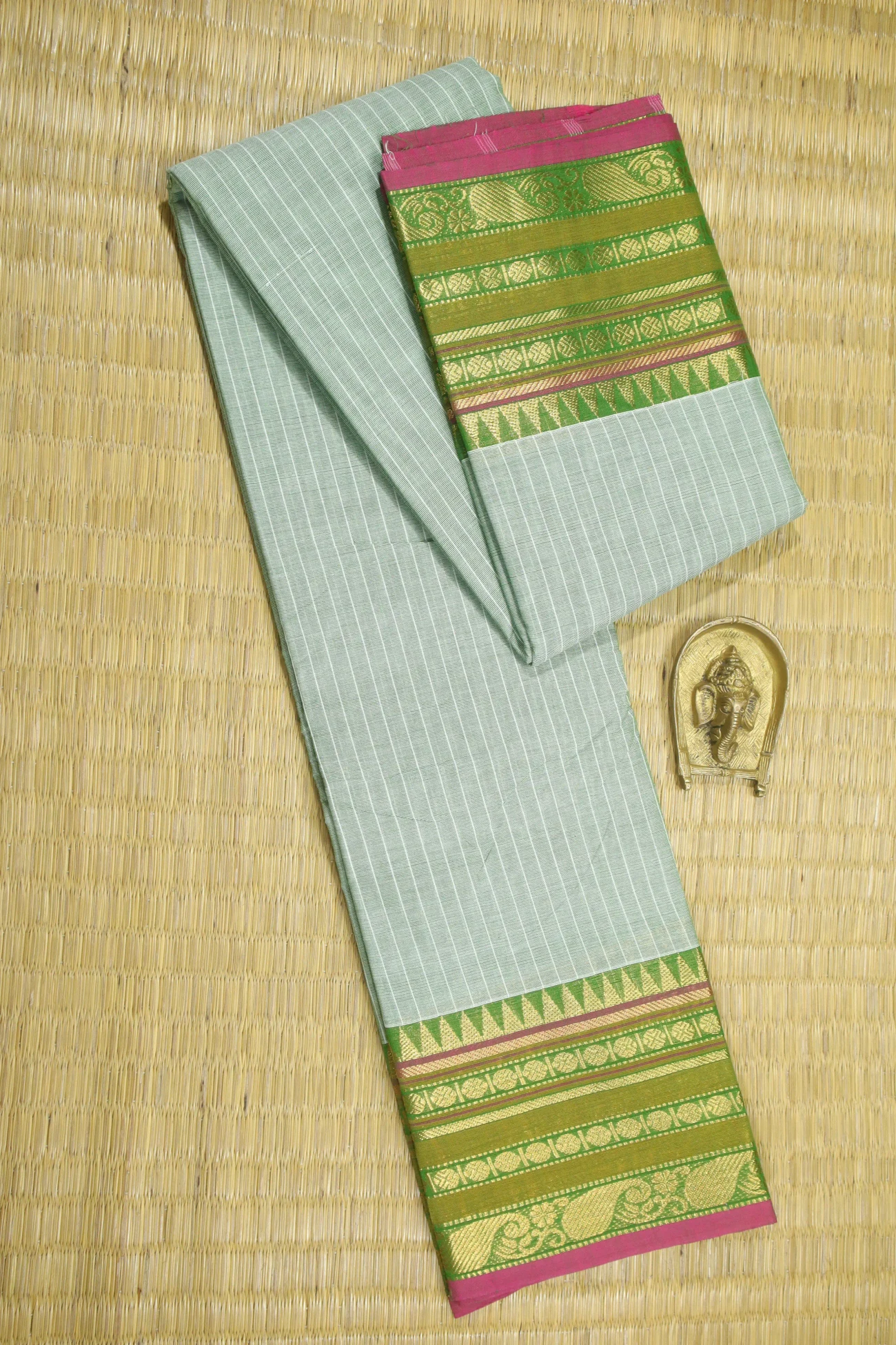 light-green-temple-ruthratcham-checked-saree-ck002362-a