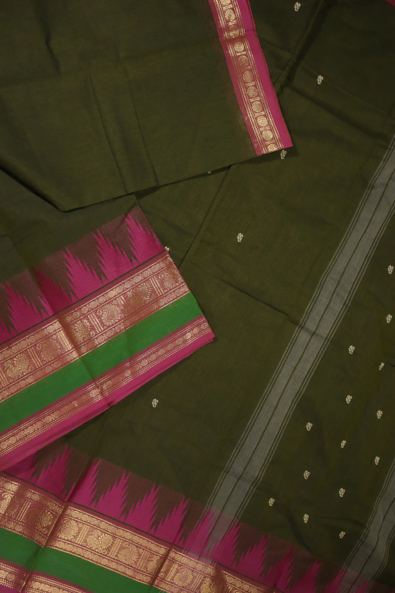 dark-olive-green-thalampoo-reku-ruthratcham-annapakshi-mango-grand-chettinad-saree-gc001582-b