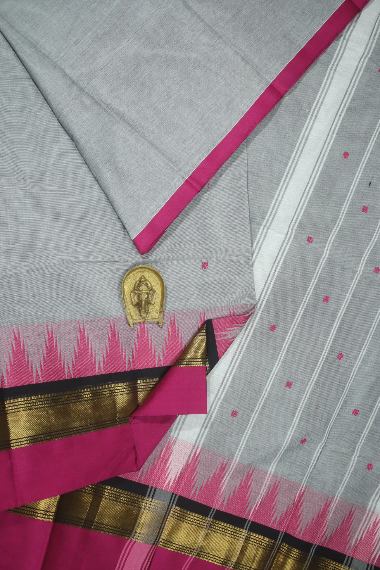 gray-temple-grand-chettinad-saree-gc001632-a