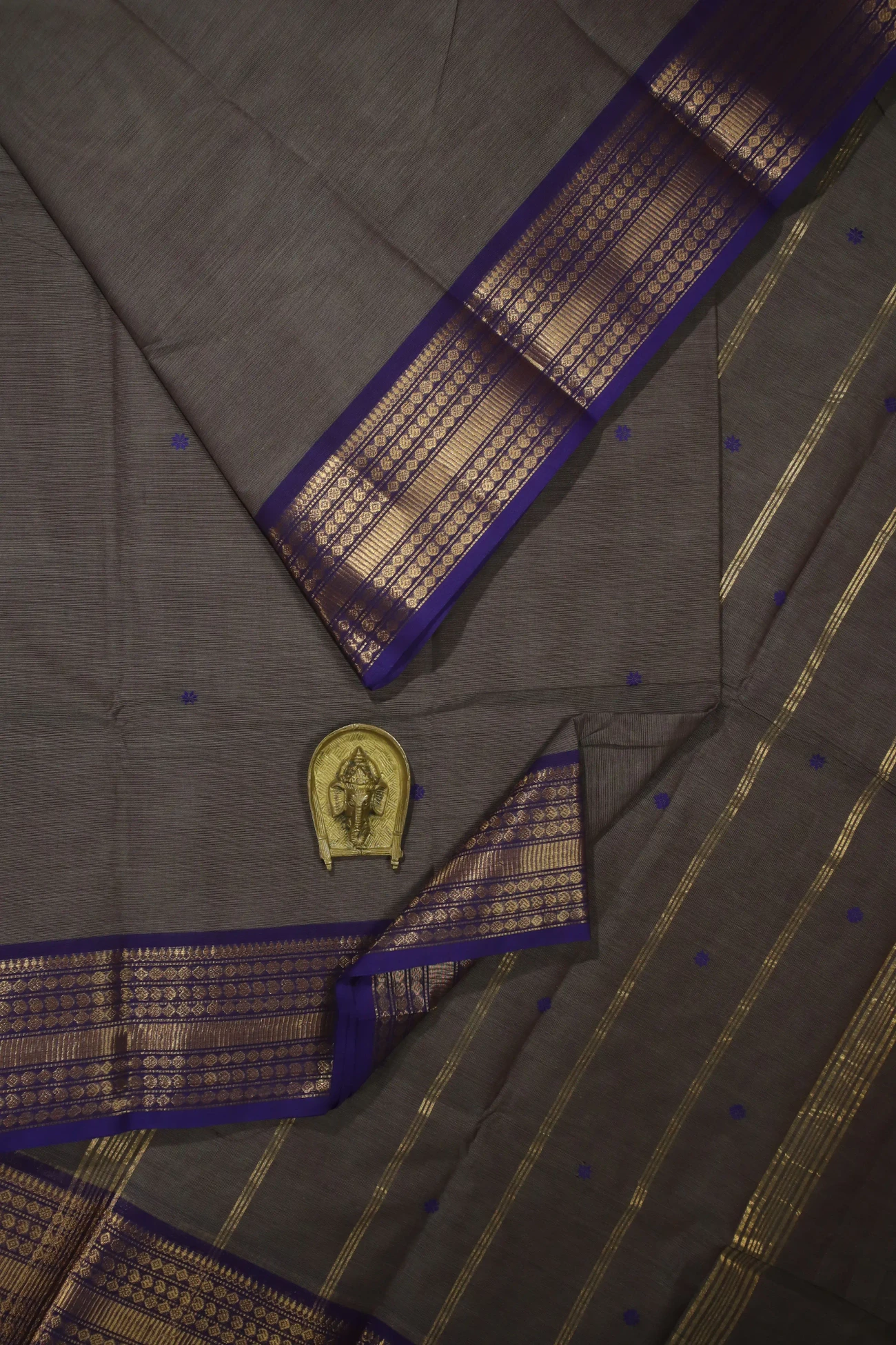 dark-gray-ruthratcham-dual-gray-grand-chettinad-saree-gc001676-a