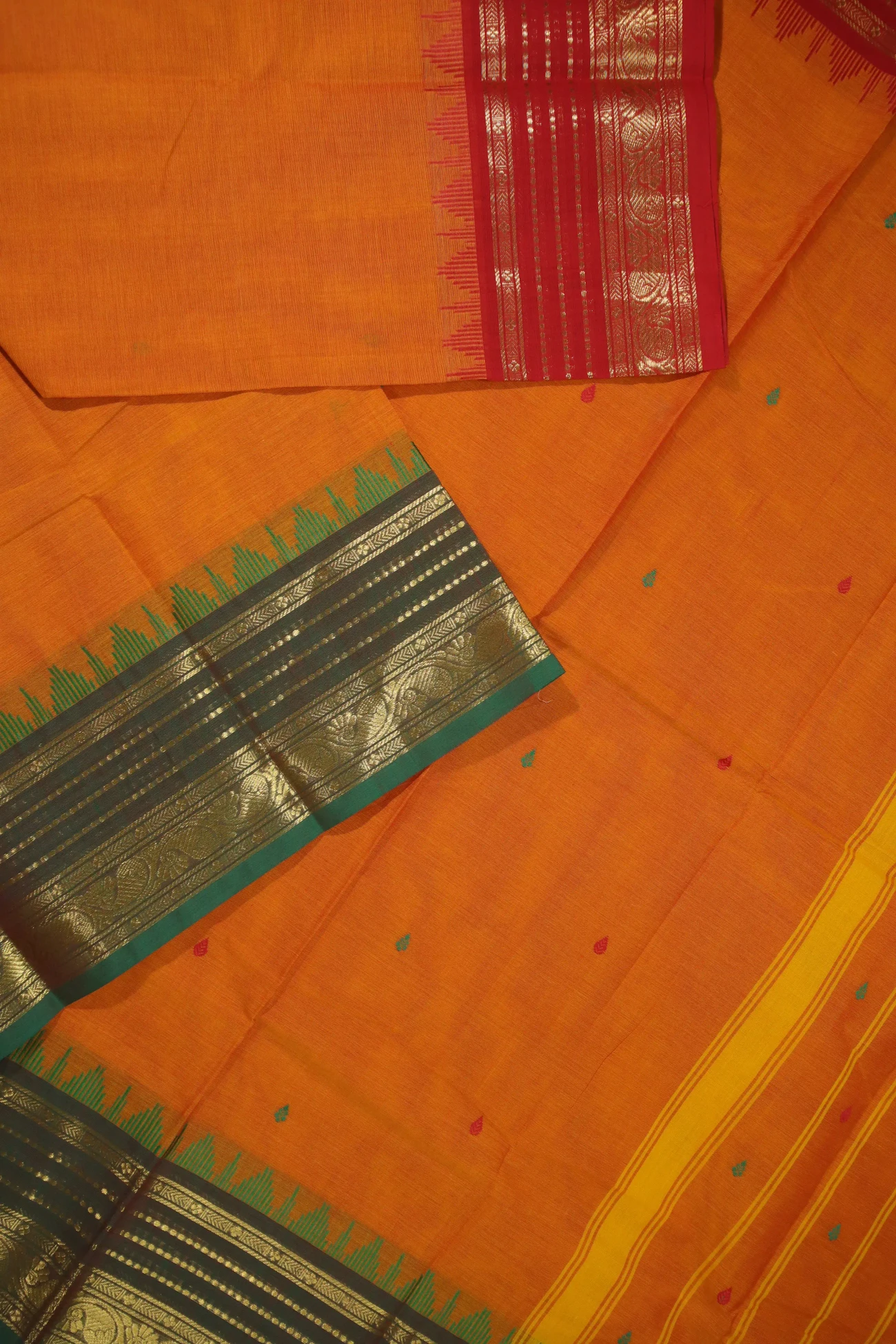 orange-oosi-gopuram-grand-chettinad-saree-gc001644-b