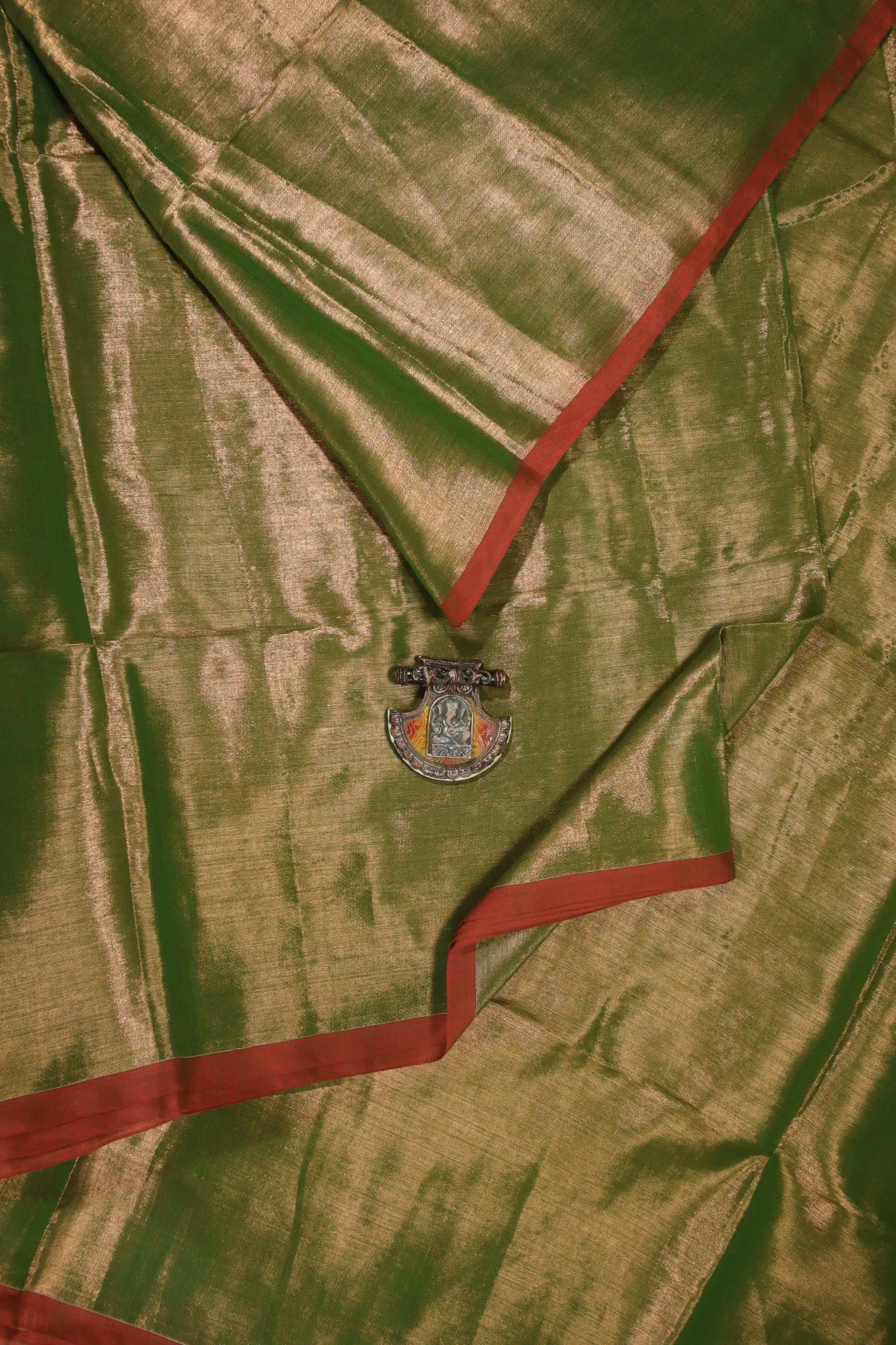 green-plain-bengal-saree-kh001809-a