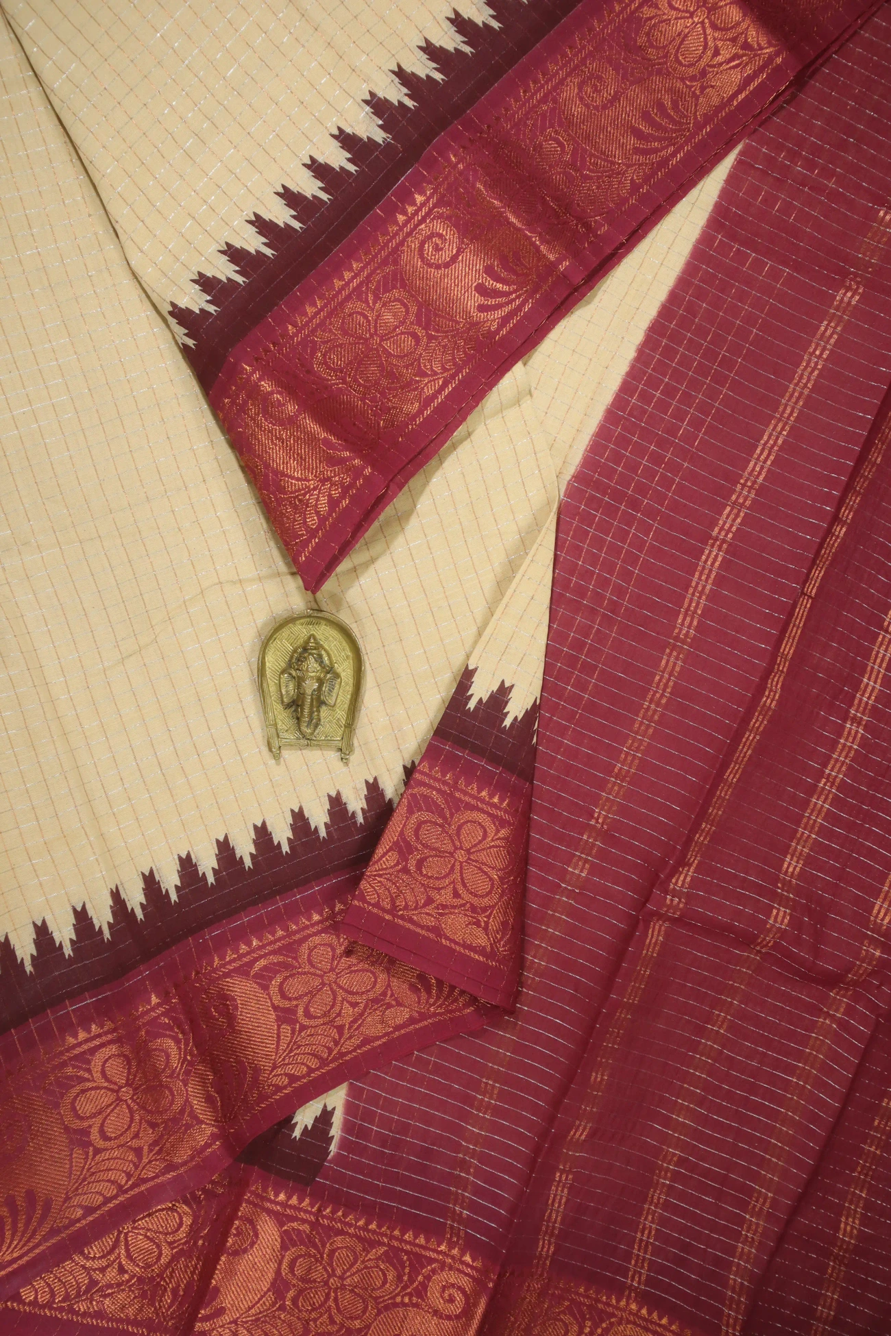 wheat-thalampoo-reku-flower-mango-madurai-sungudi-saree-ss005800-a