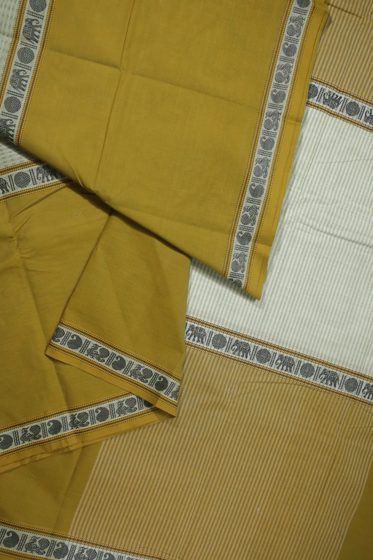 mustard-muppagam-three-part-kanchi-cotton-saree-uu005242-c