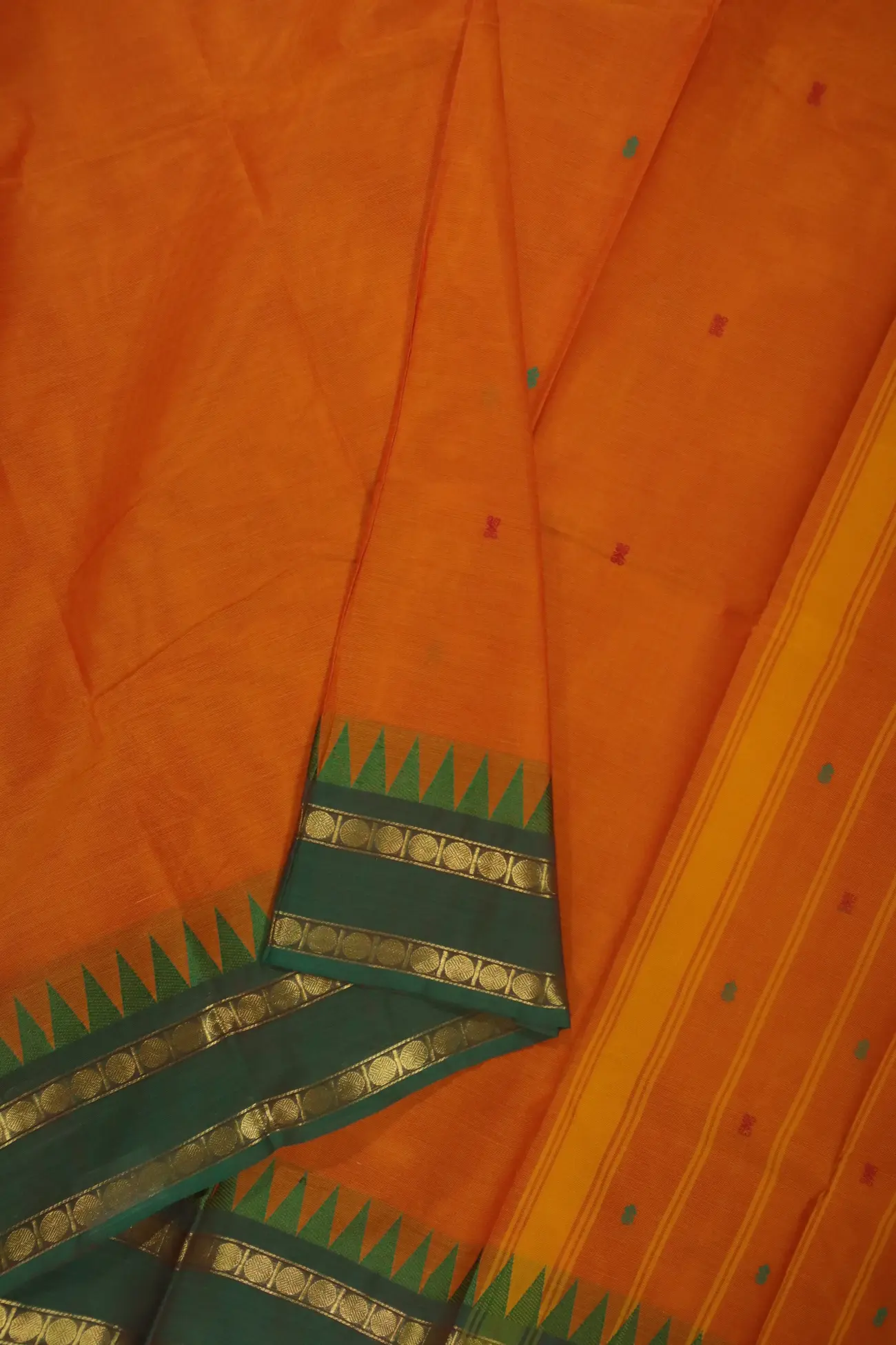 orange-temple-ruthratcham-grand-chettinad-saree-gc001403-b