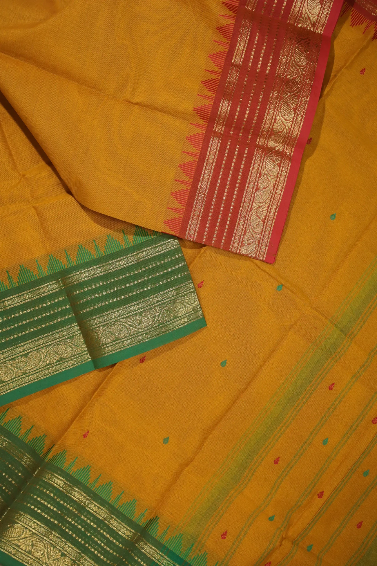 mustard-oosi-gopuram-grand-chettinad-saree-gc001057-b