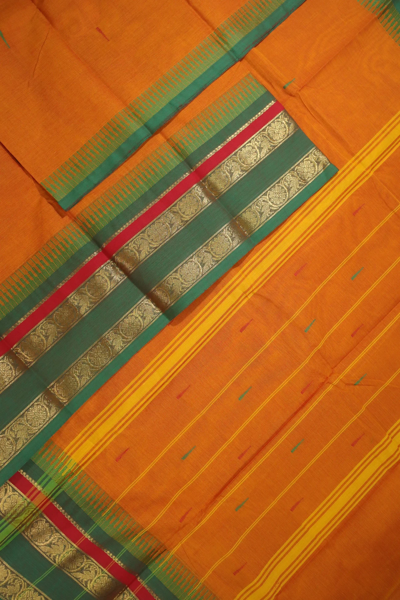 orange-oosi-gopuram-grand-chettinad-saree-gc001338-b