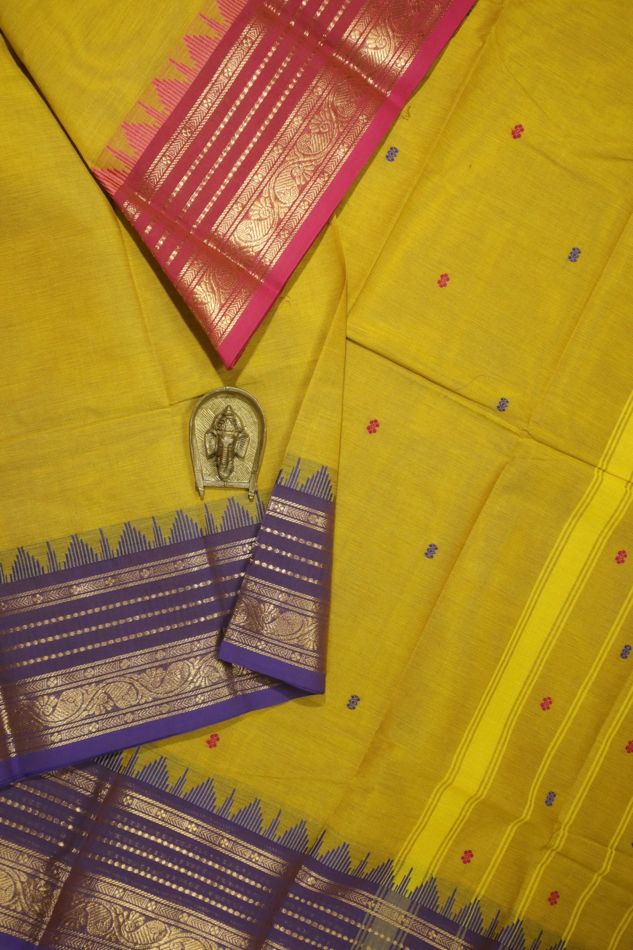 yellow-temple-mango-grand-chettinad-saree-gc001373-a