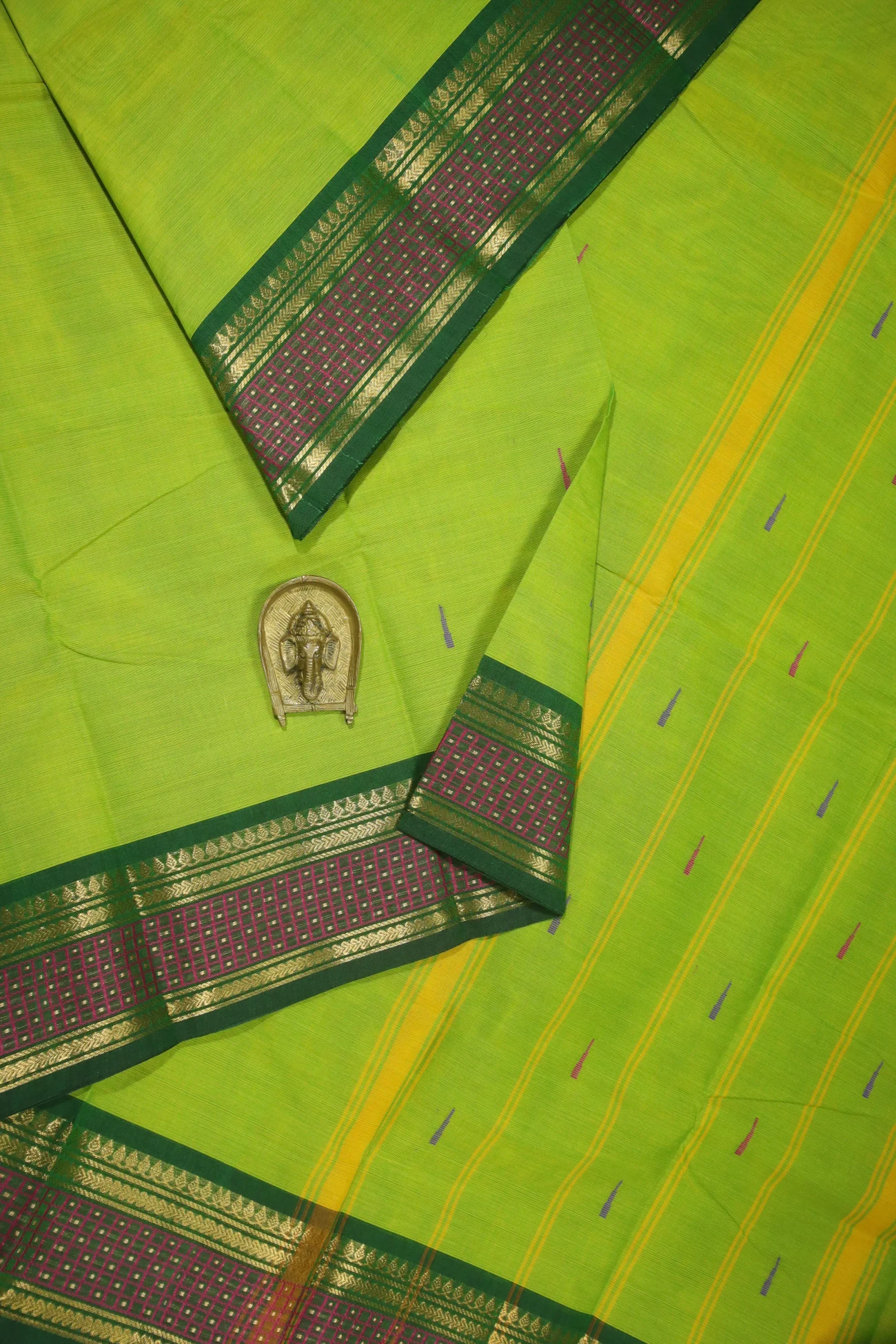 lime-green-leaf-grand-chettinad-saree-gc001234-a