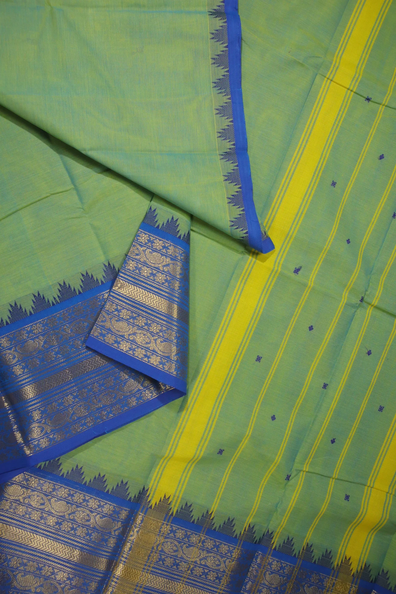 light-green-mango-temple-grand-chettinad-saree-gc001240-b