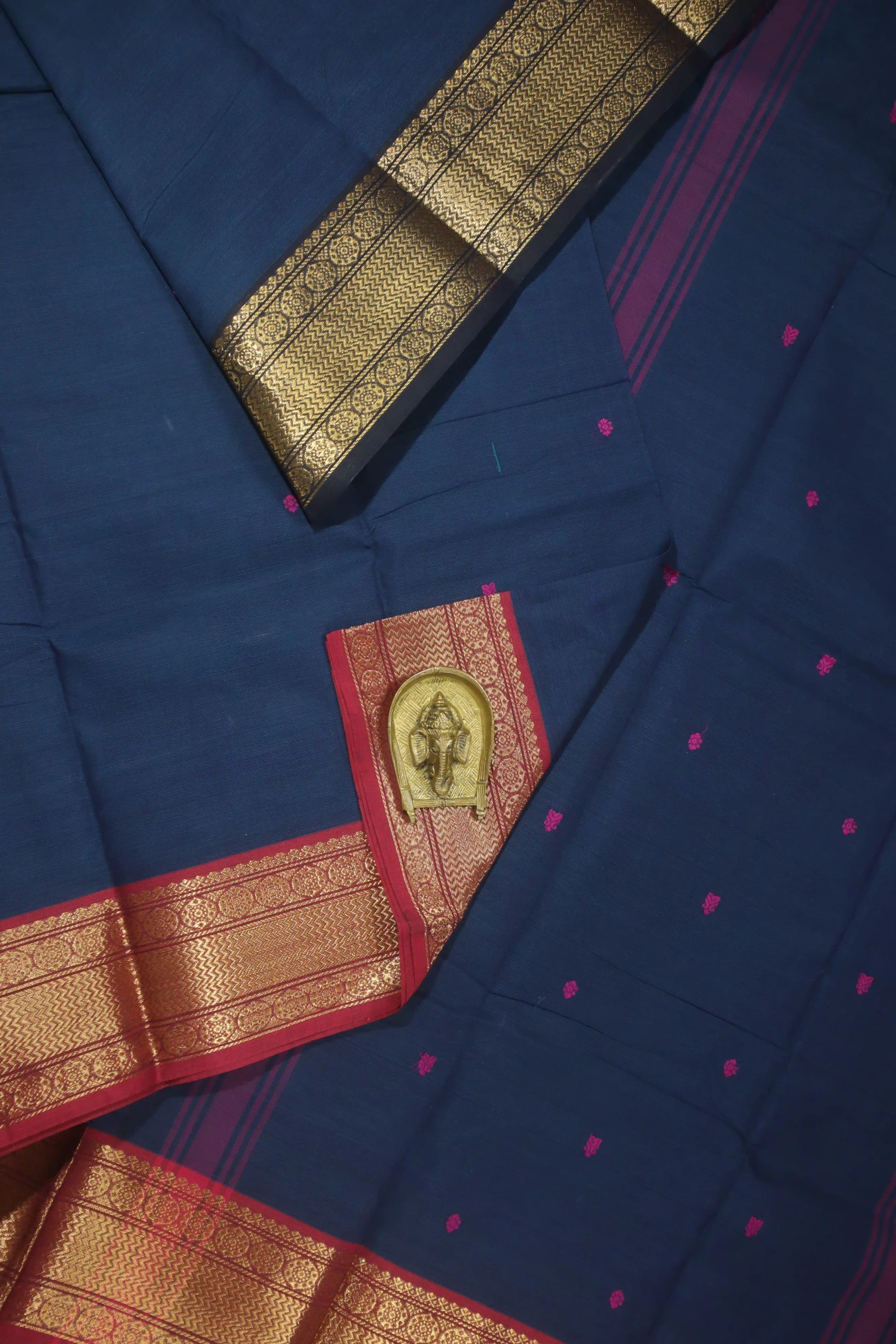 navy-flower-grand-chettinad-saree-gc001309-a