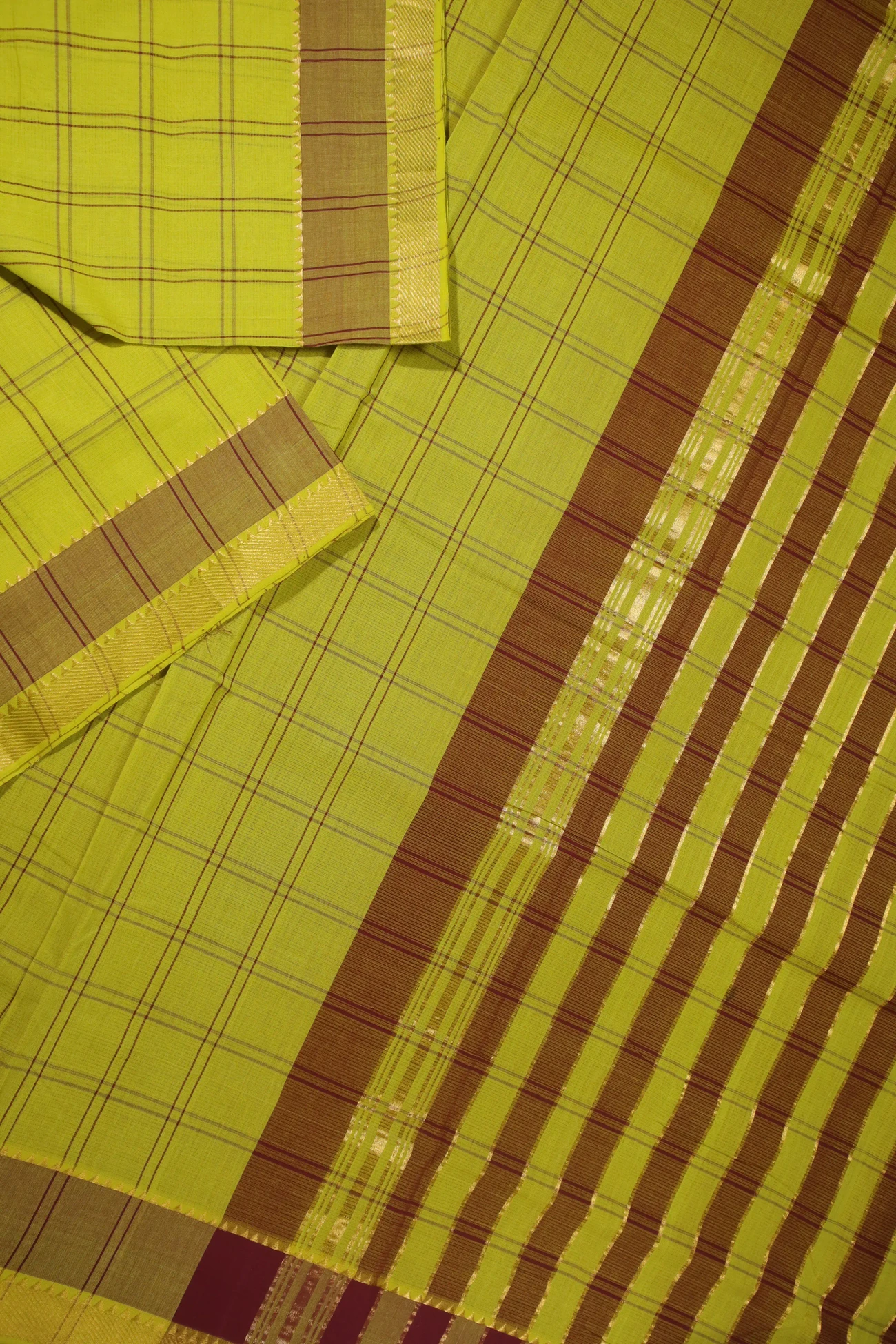 yellow-checked-mangalagiri-sarees-ml002469-b