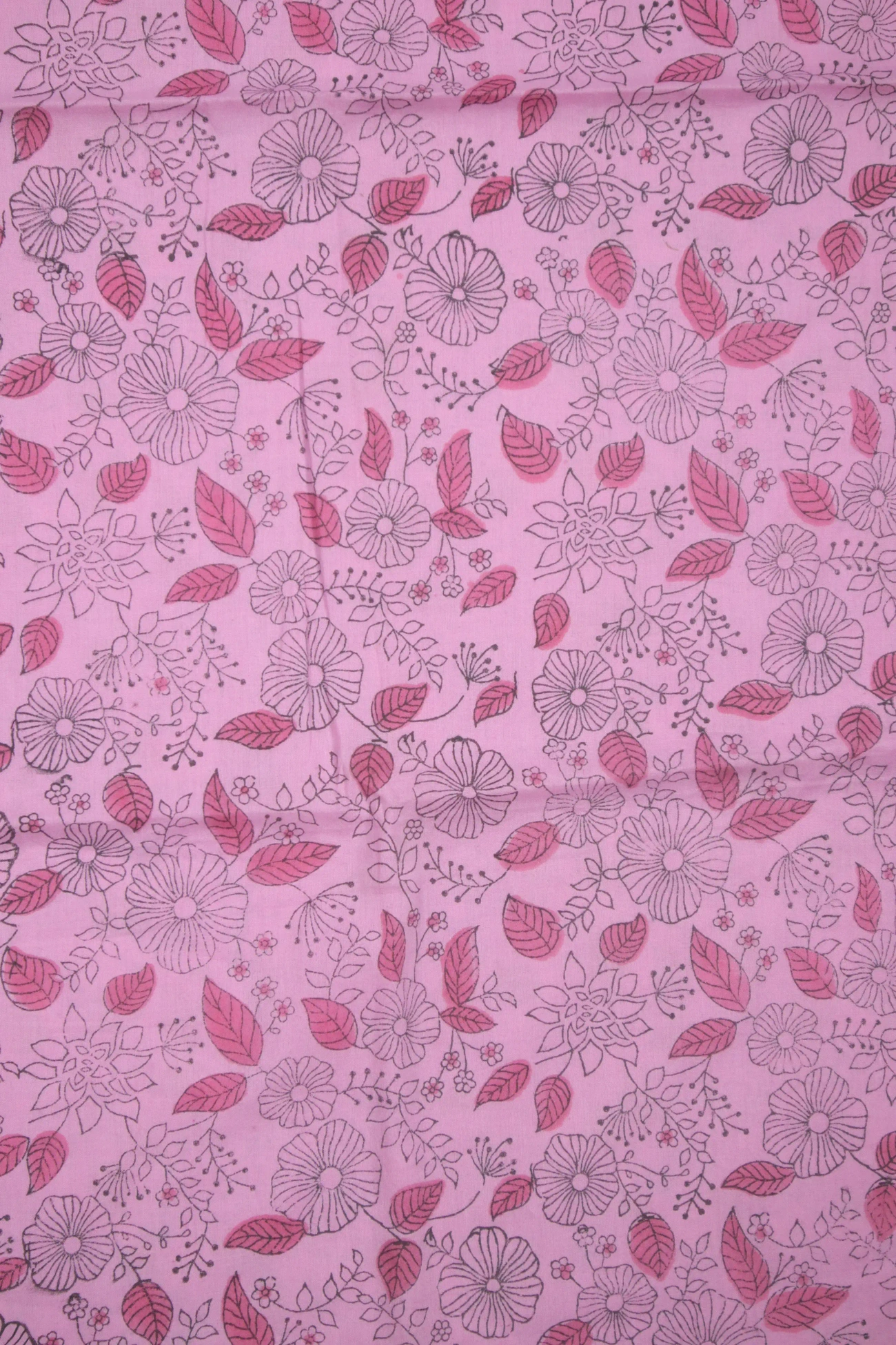 light-pink-flower-mulmul-fabric-mf000002-a