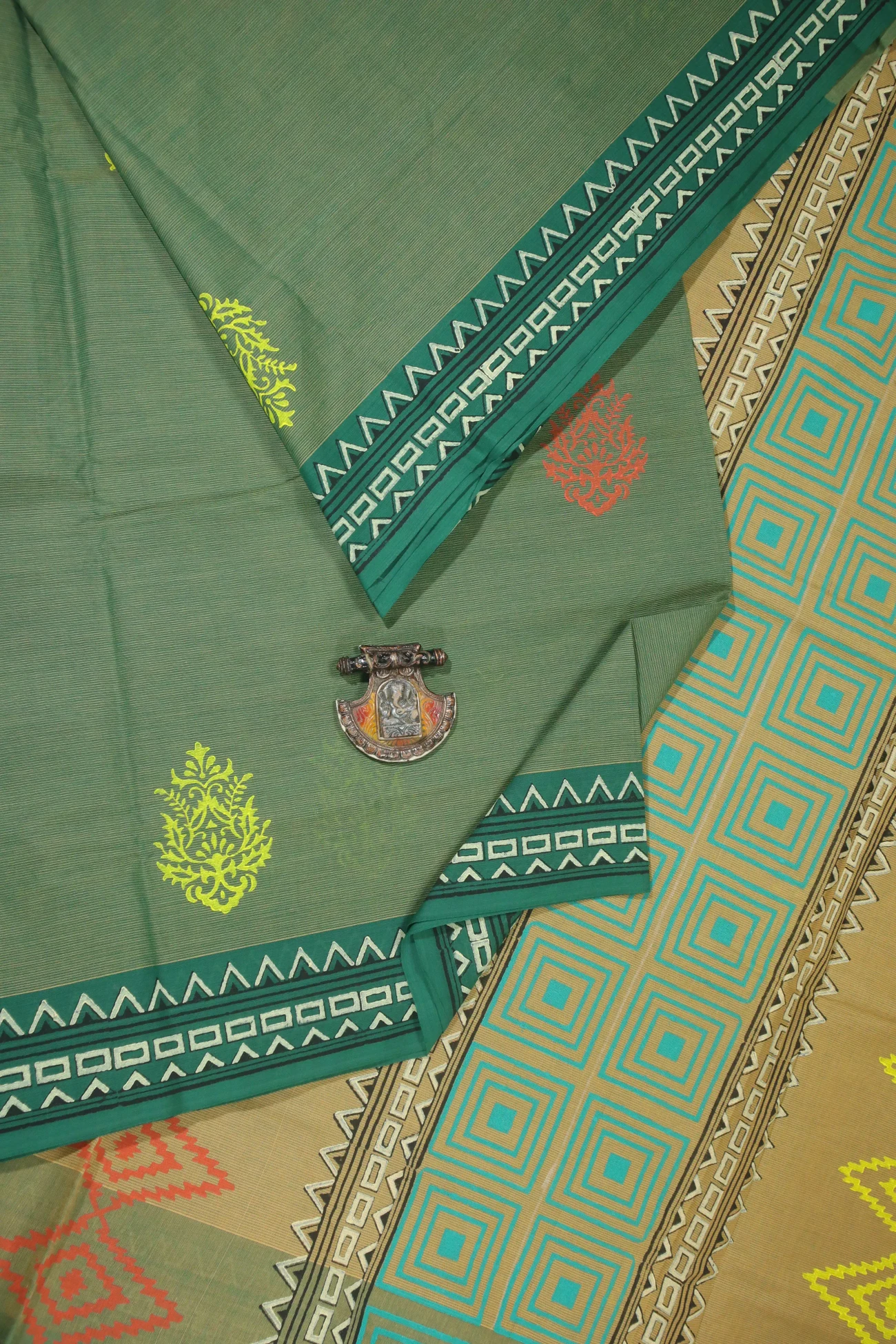 teal-temple-grand-chettinad-saree-gc001685-a