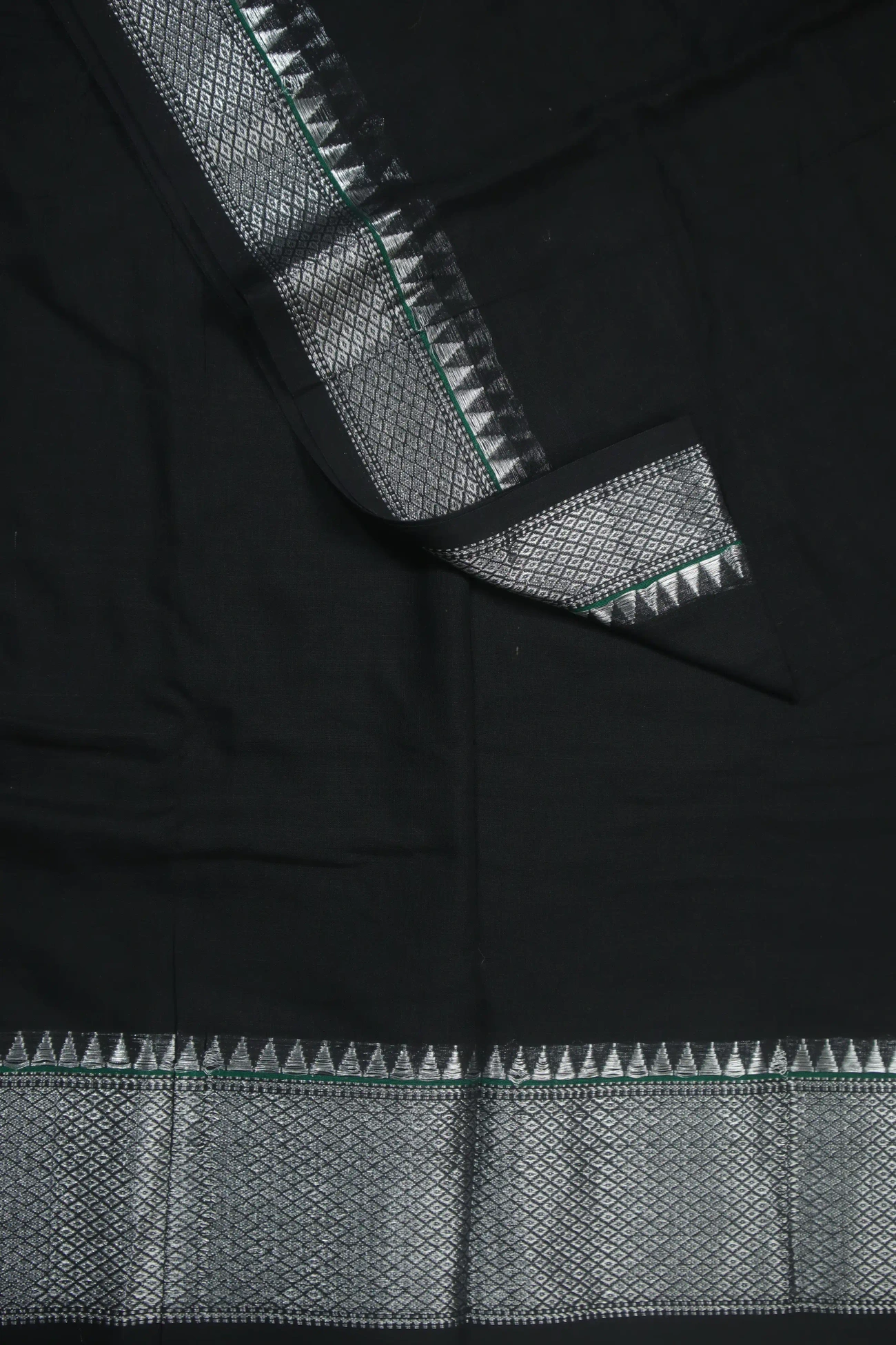 black-bavanji-border-narayanpet-fabric-pf000017-a