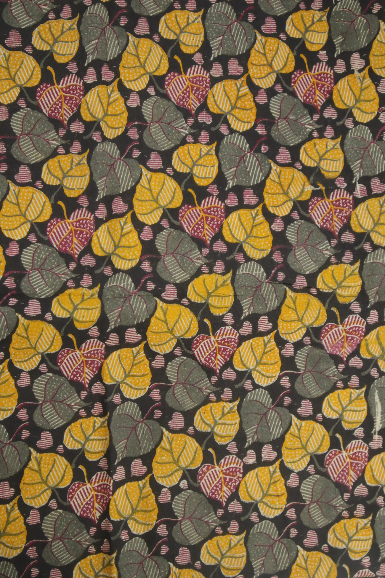 black-flower-kalamkari-fabric-kf000010-a