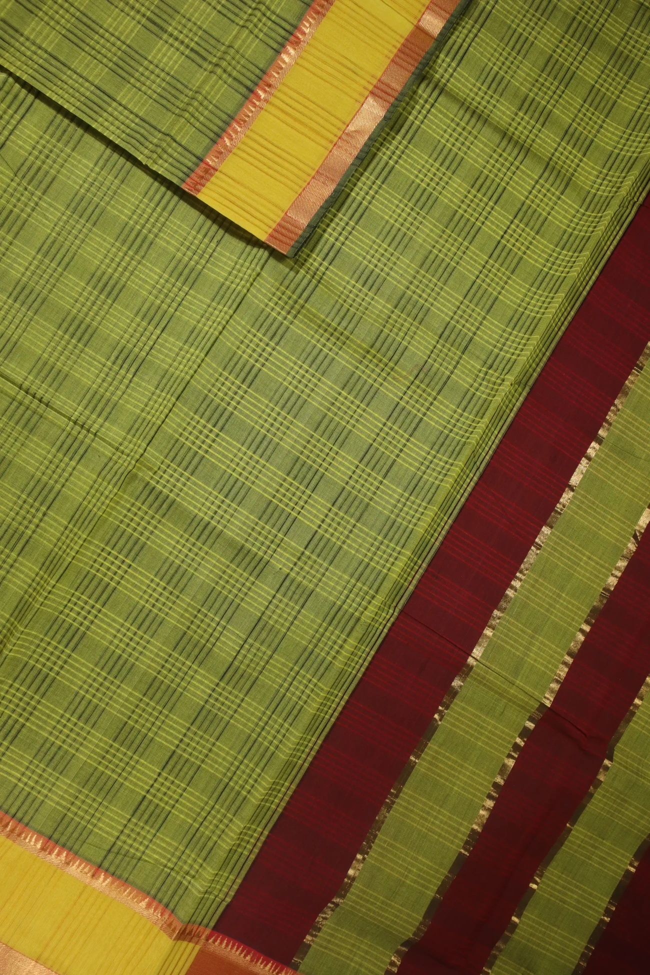 green-checked-mangalagiri-saree-ml002471-b