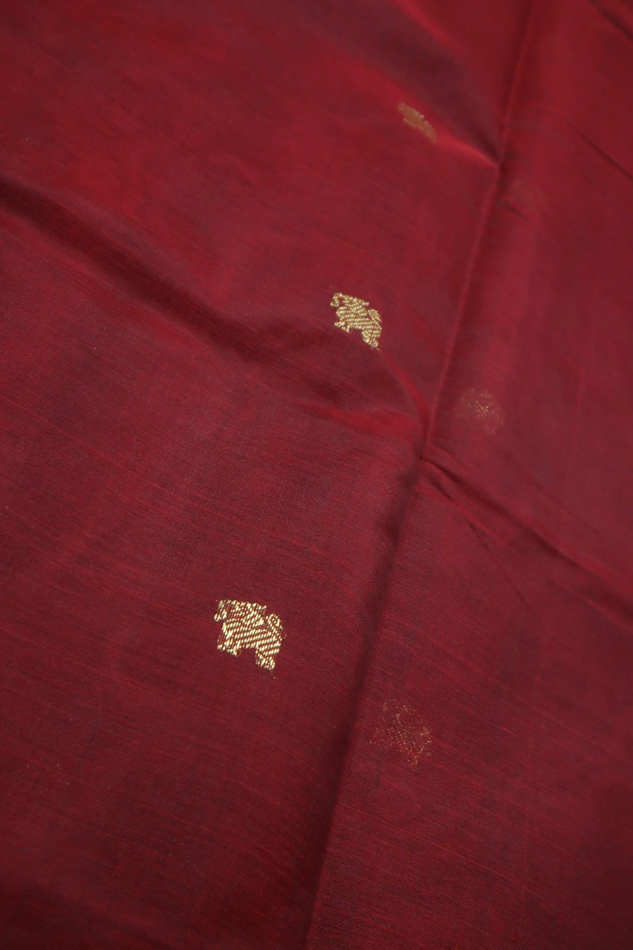 maroon-annapakshi-elephant-kanchi-silk-cotton-saree-sc002595-j