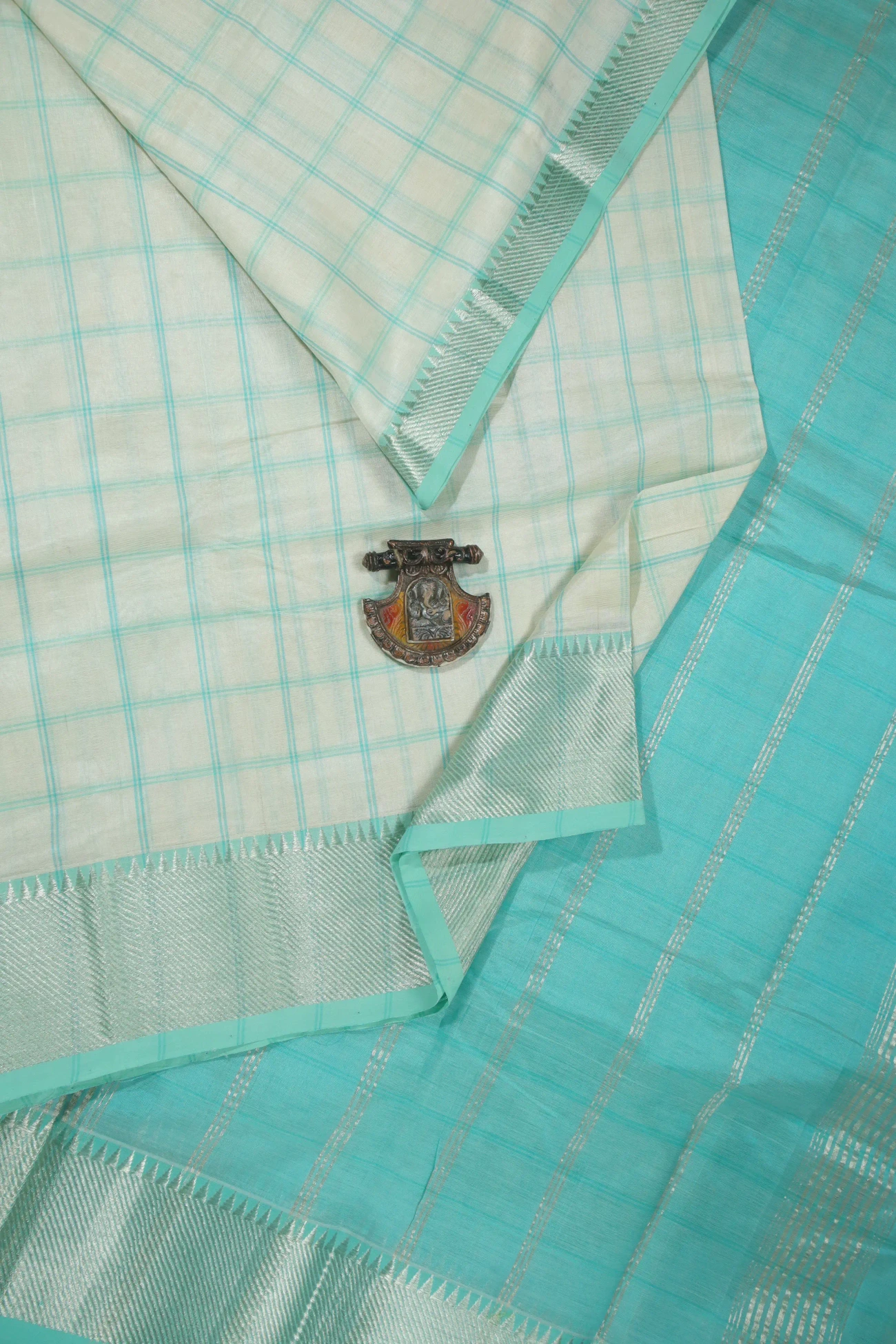 white-bavanji-border-mangalagiri-silk-cotton-saree-mls000542-b
