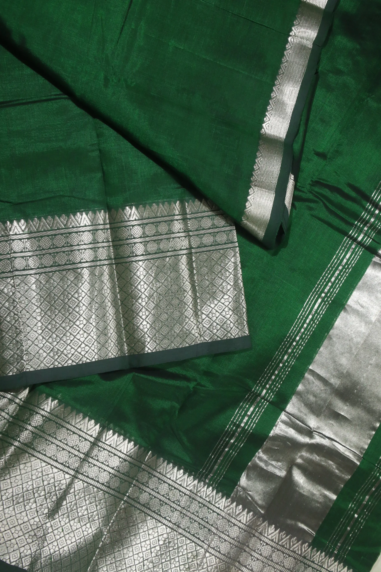 dark-green-ruthratcham-mangalagiri-silk-cotton-saree-mls000530-c