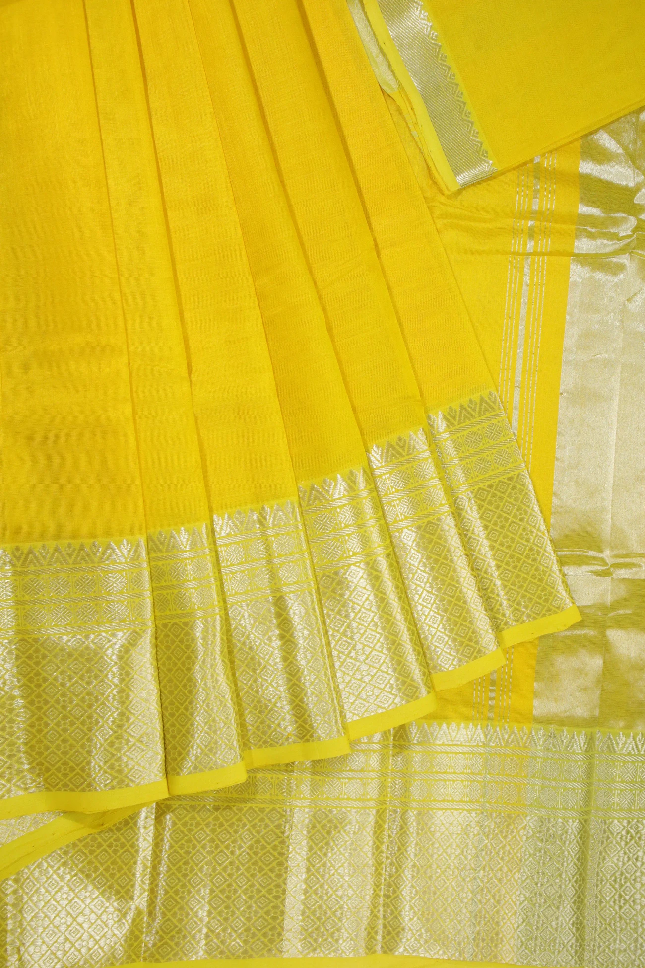 yellow-ruthratcham-mangalagiri-silk-cotton-saree-mls000528-a