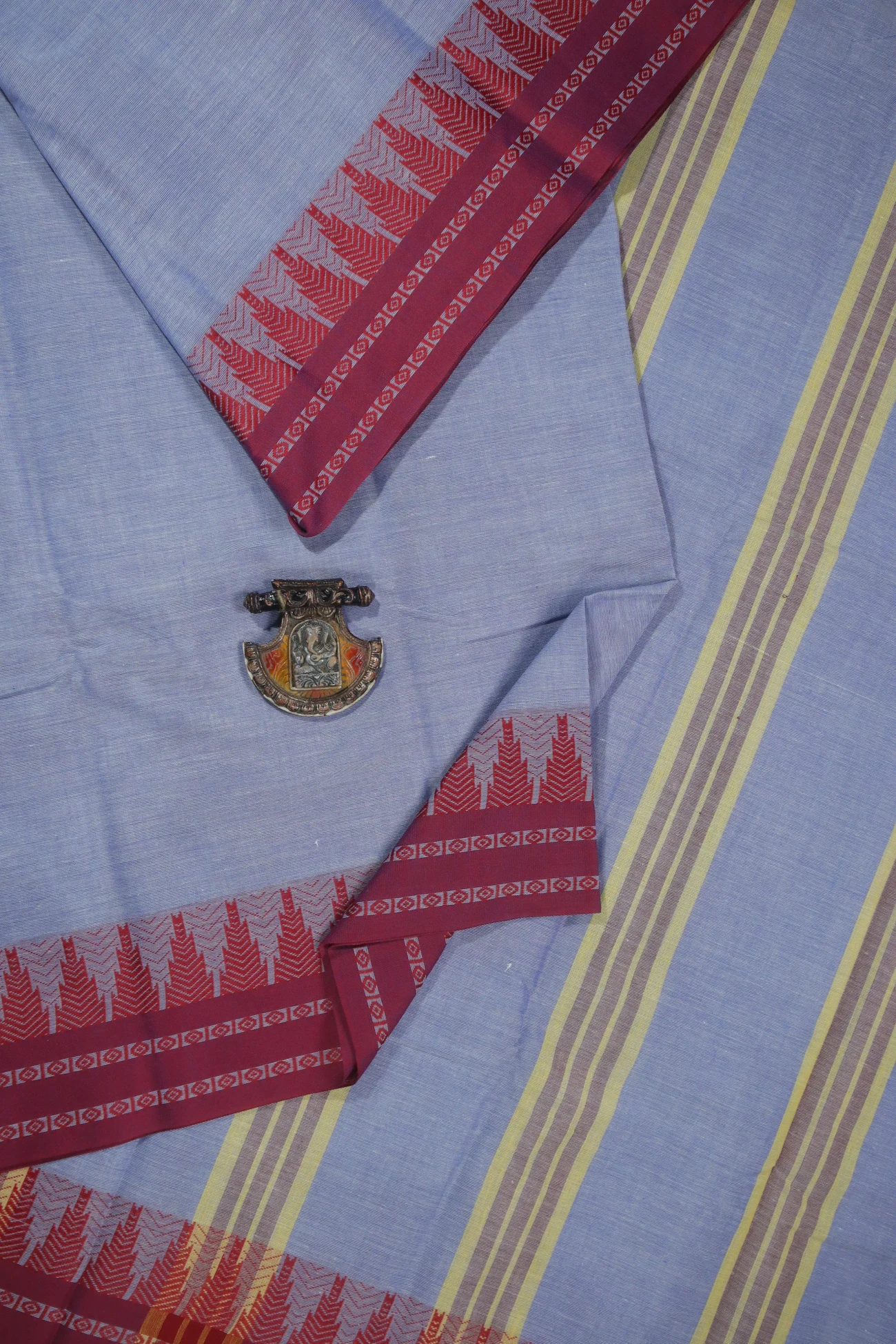 medium-slate-blue-temple-coimbatore-cotton-saree-cbe000012-a