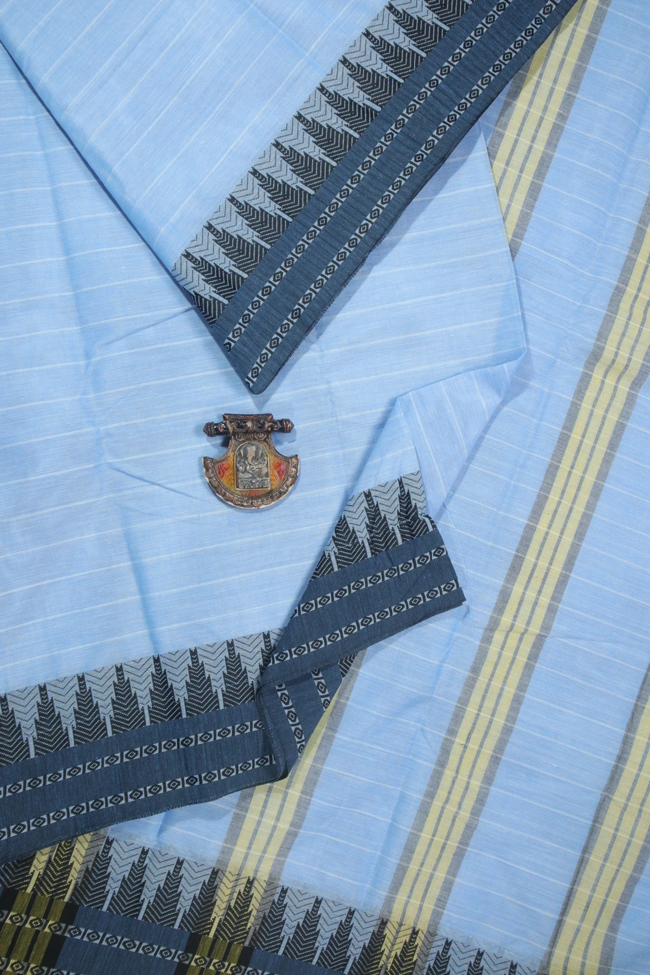 light-sky-blue-temple-coimbatore-cotton-saree-cbe000016-a