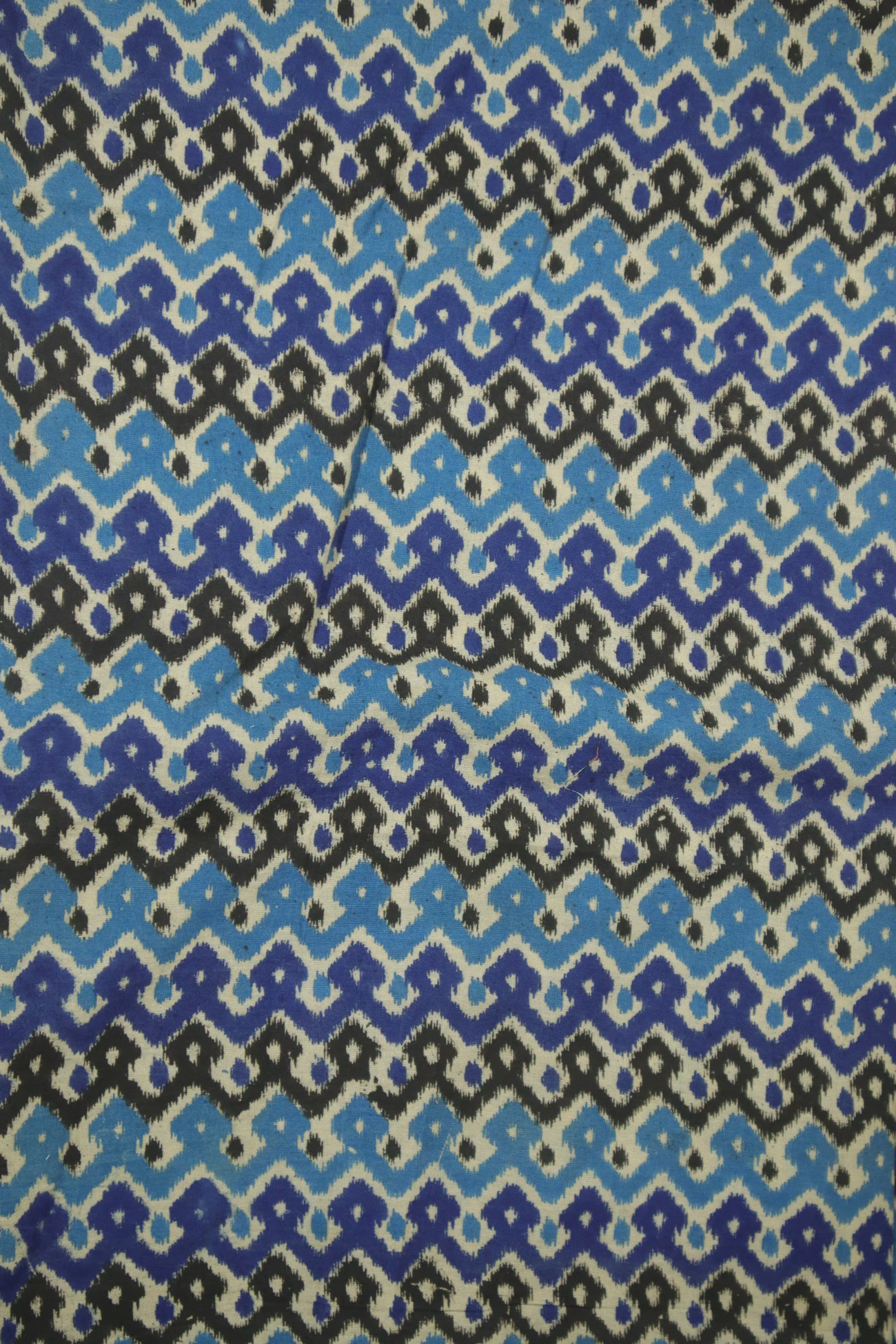 blue-zigzag-kalamkari-fabric-kf000072-a