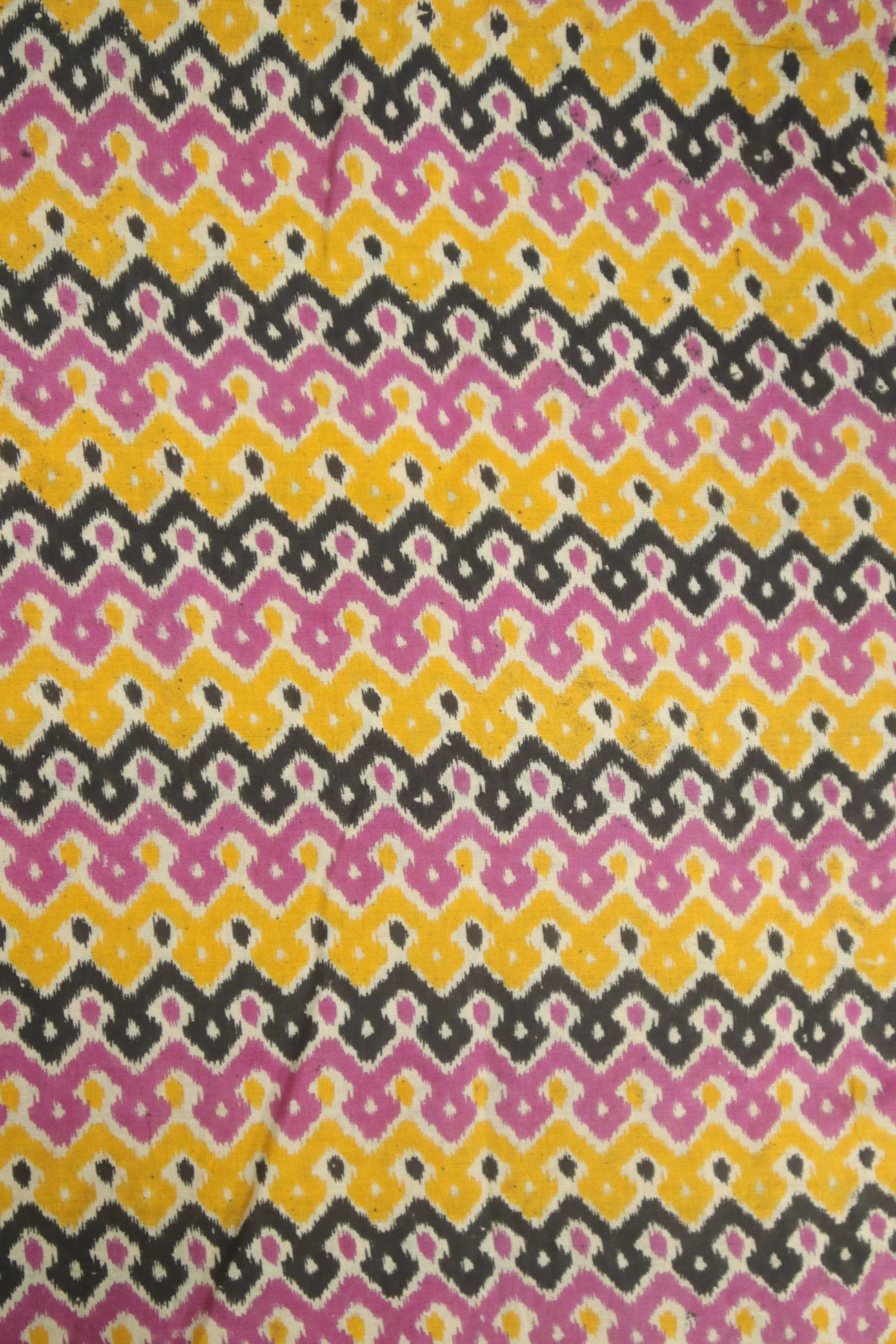 pink-kolam-kalamkari-fabric-kf000077-a