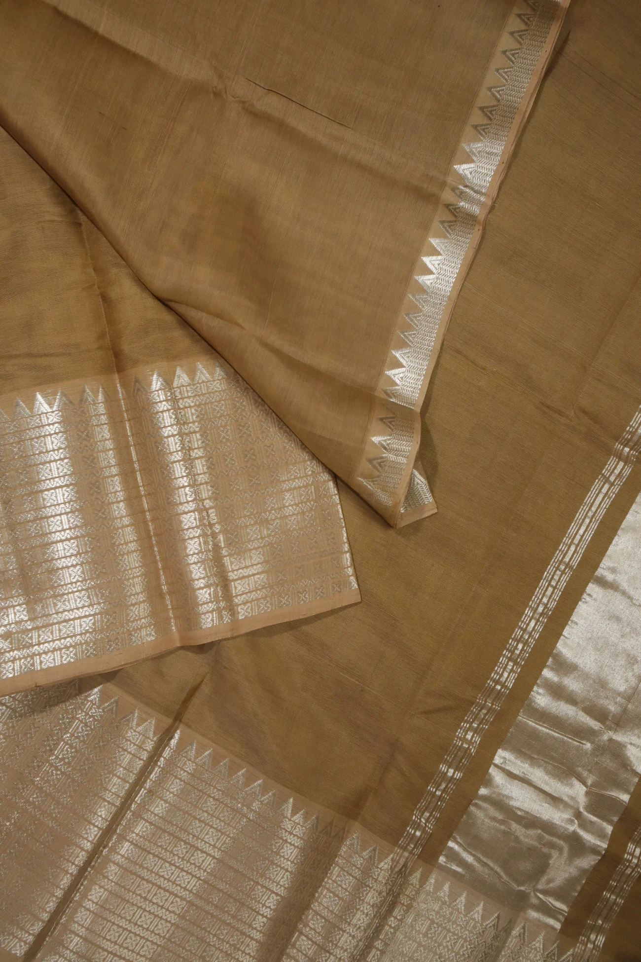 chocolate-temple-mangalagiri-silk-cotton-saree-mls000523-c