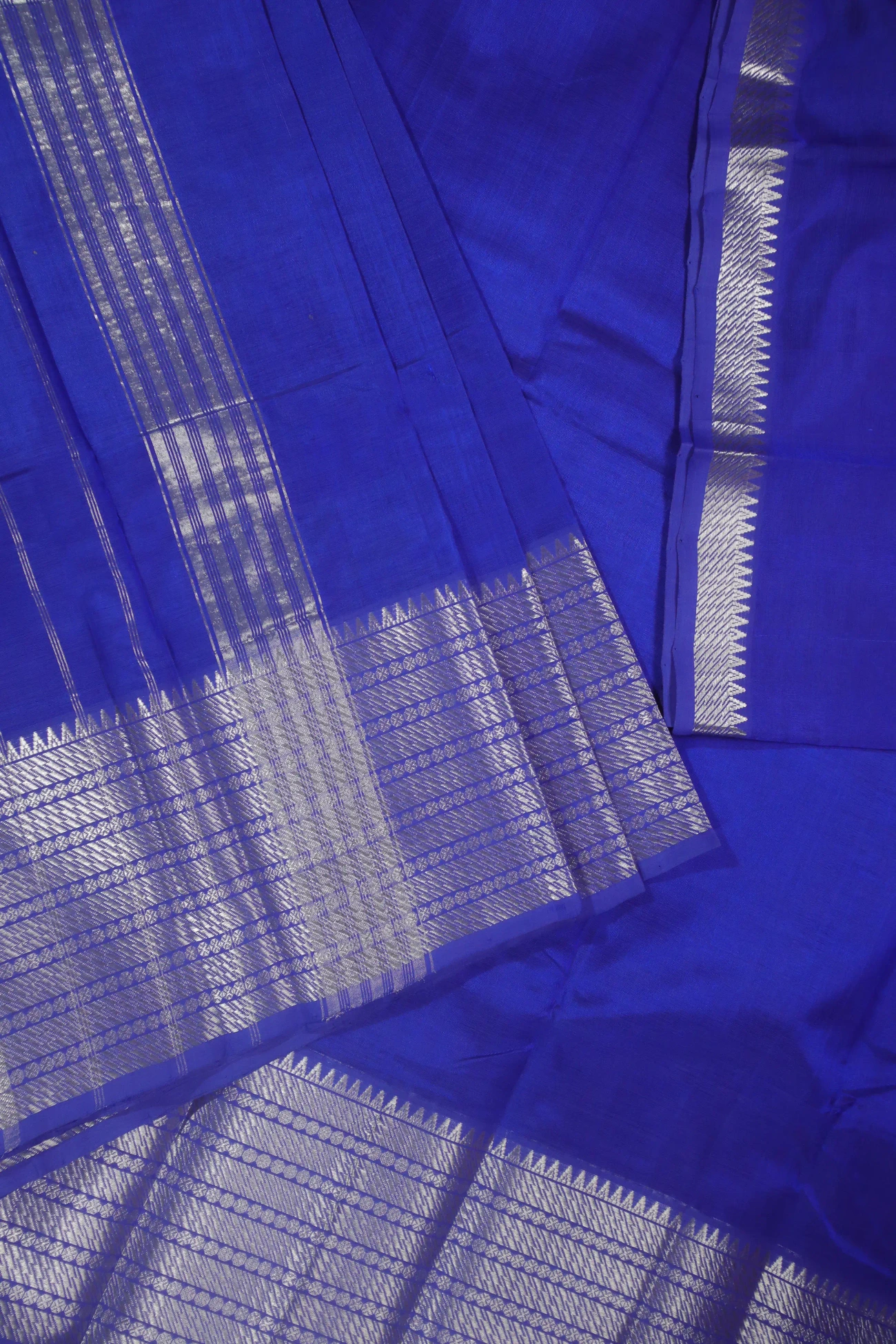 medium-blue-ruthratcham-mangalagiri-silk-cotton-saree-mls000522-d