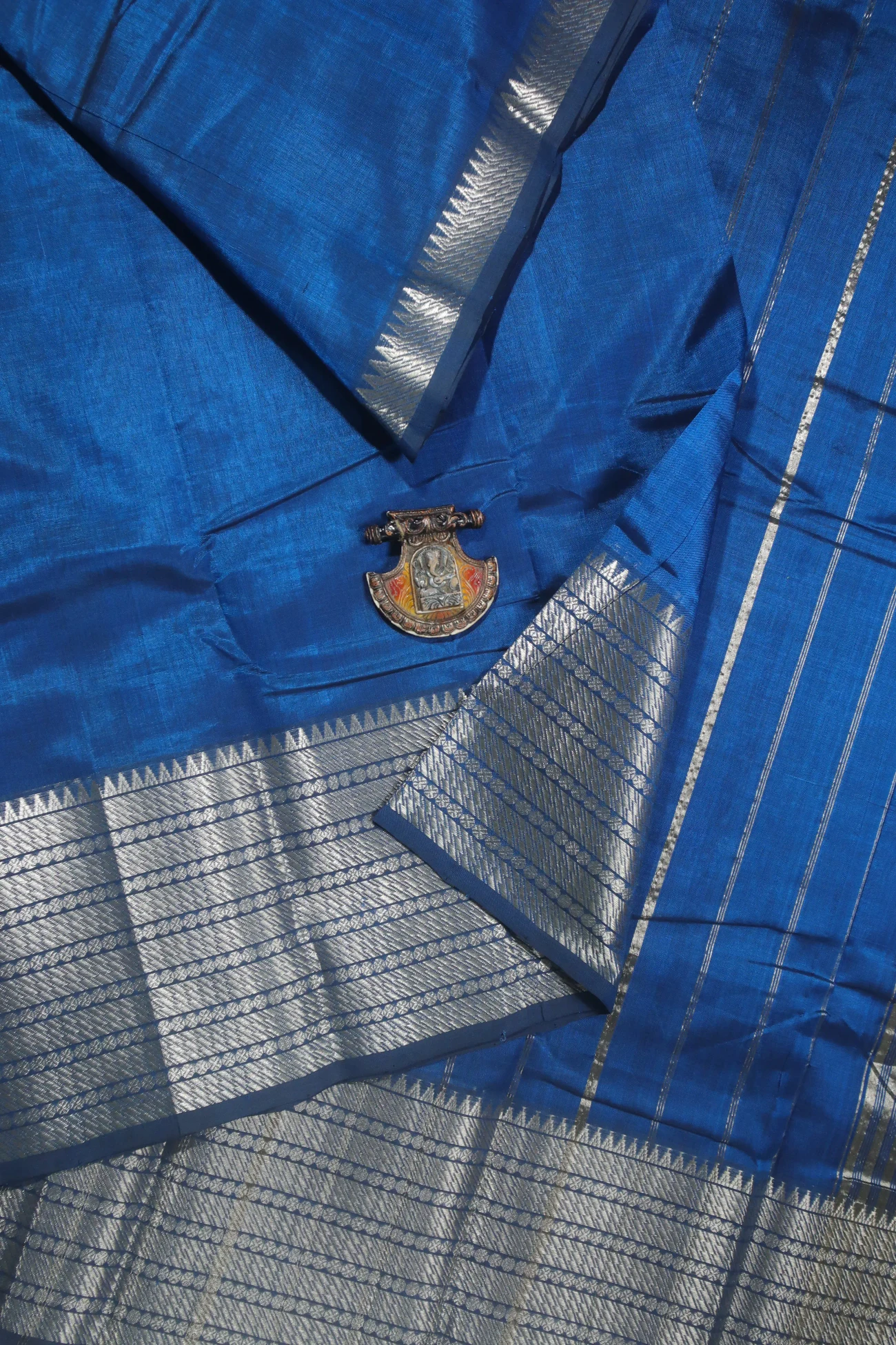 blue-ruthratcham-mangalagiri-silk-cotton-saree-mls000514-b