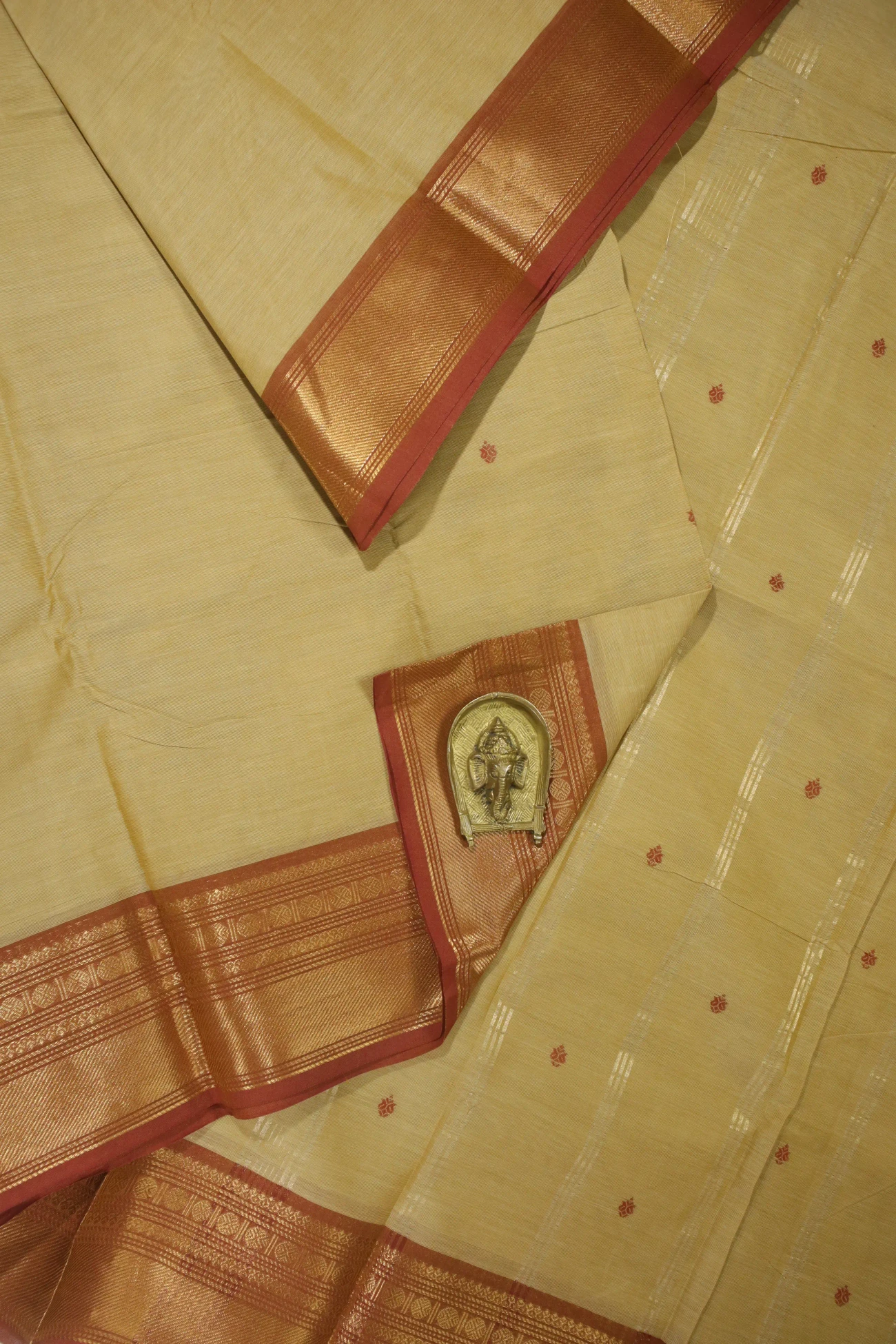 beige-ruthratcham-grand-chettinad-saree-gc001298-a