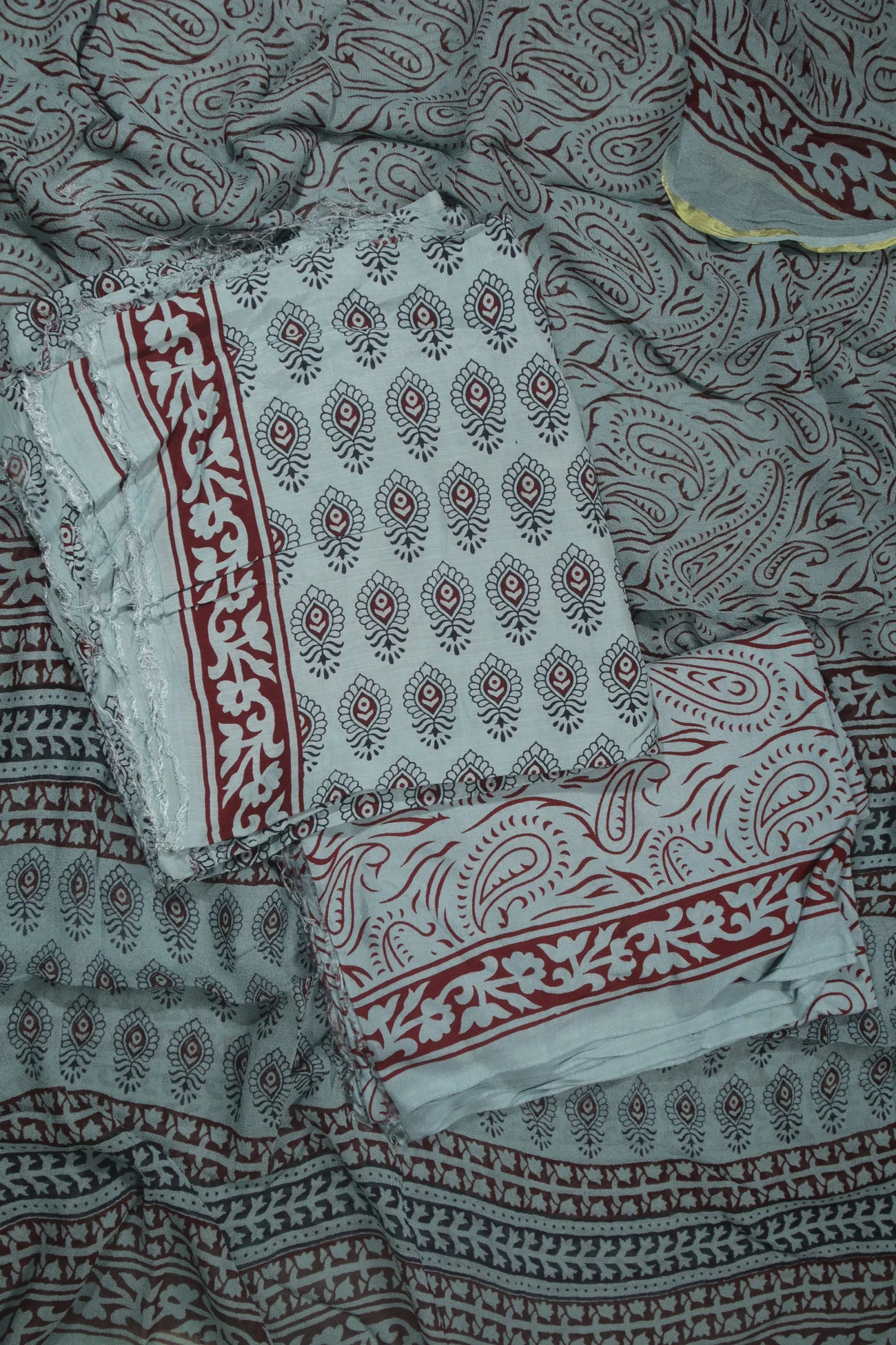 gray-flower-ajrak-cotton-dress-ac000358-a