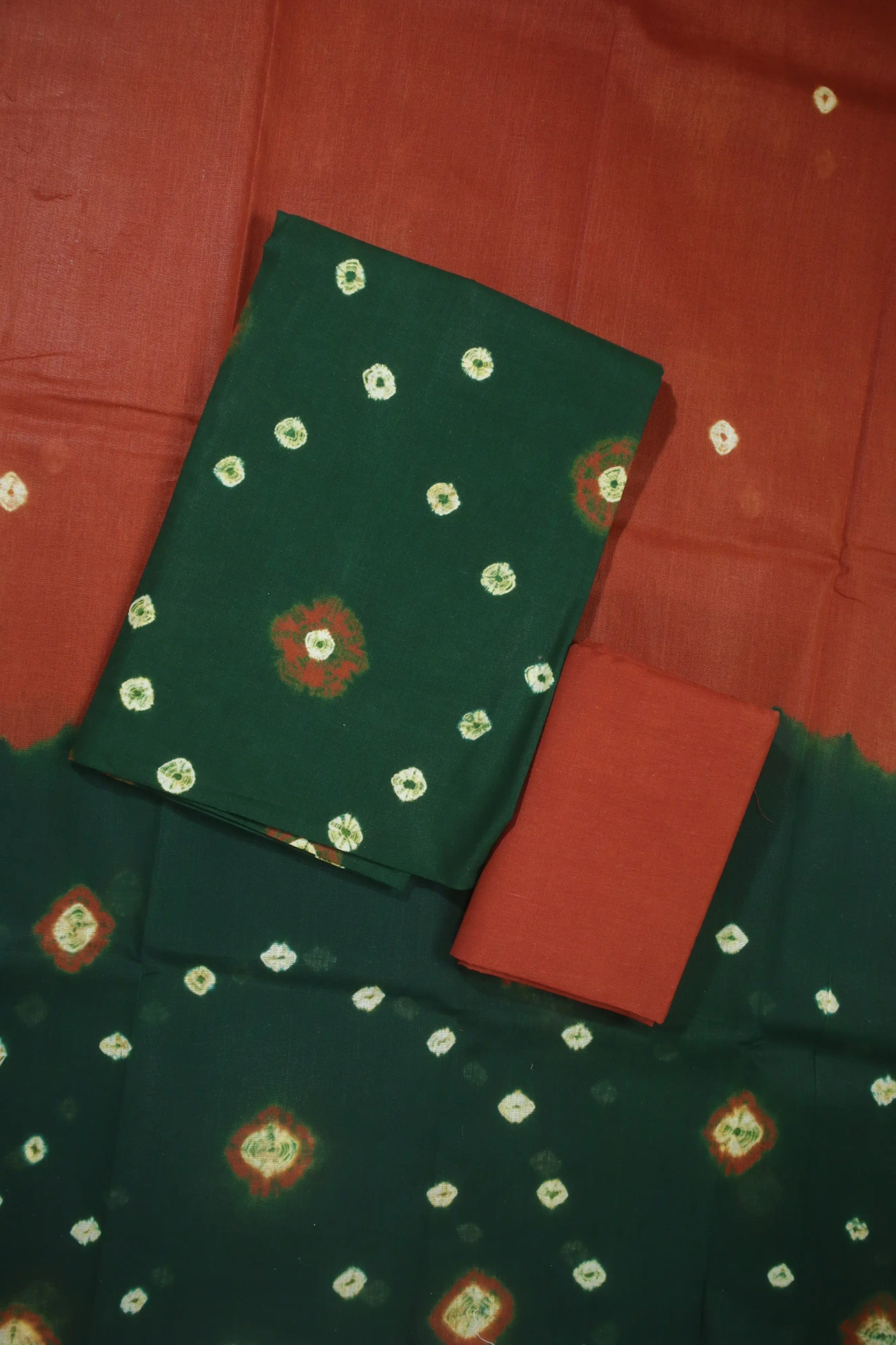 green-batik-madurai-sungudi-dress-material-scc000261-a