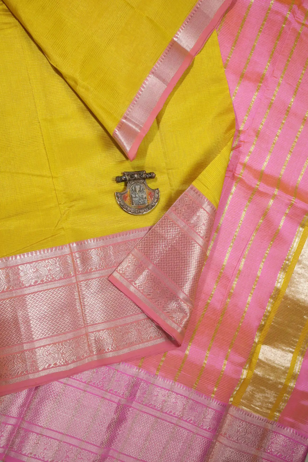 yellow-peacock-mangalagiri-silk-cotton-saree-mls000515-b