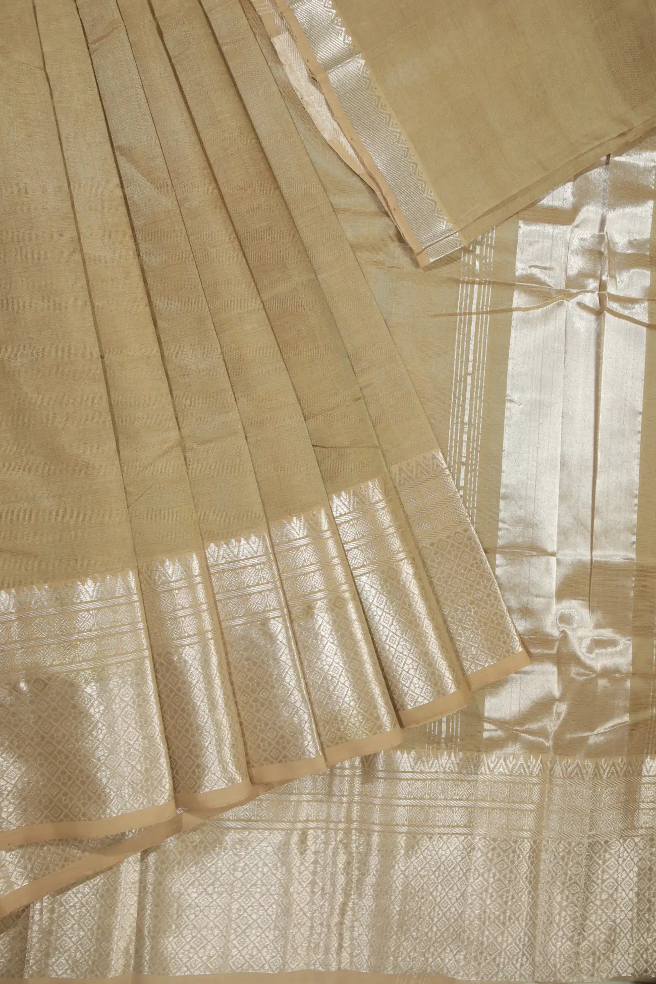 tan-ruthratcham-mangalagiri-silk-cotton-saree-mls000533-a