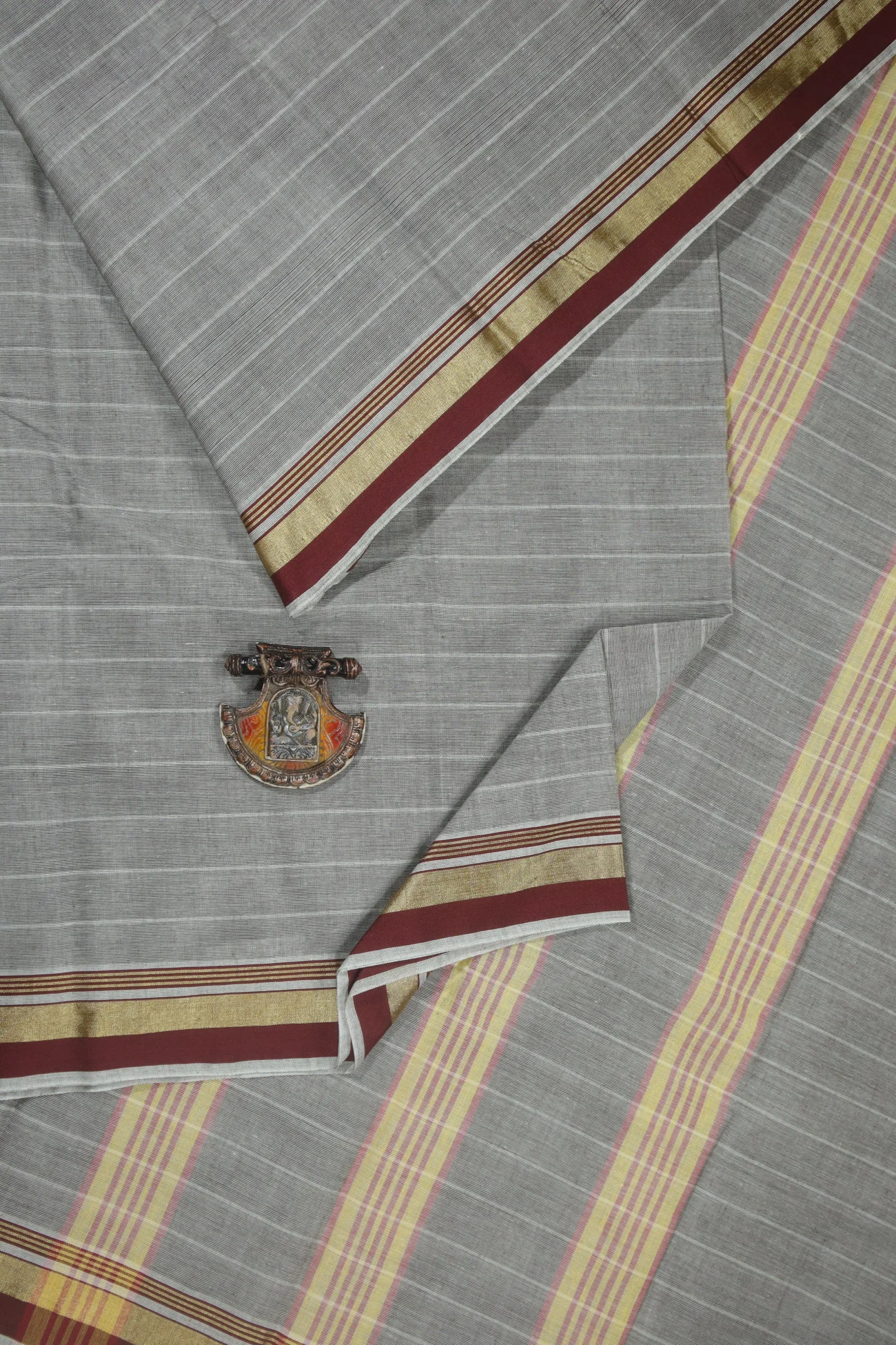 gray-horizontal-stripes-coimbatore-cotton-saree-cbe000166-a