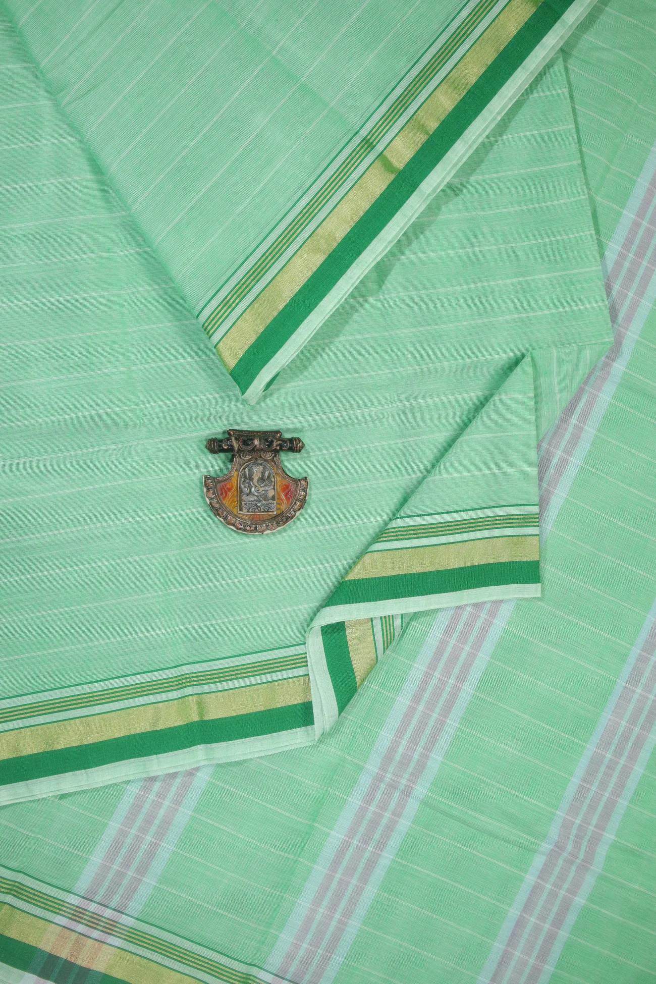 green-plain-coimbatore-cotton-saree-cbe000196-a