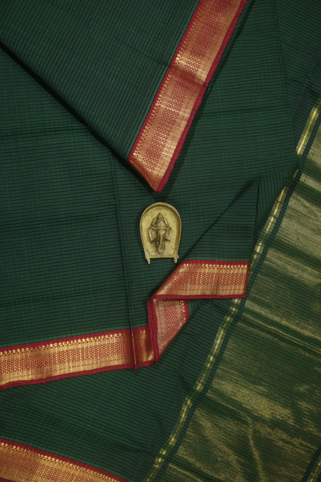 dark-green-nizam-border-mangalagiri-saree-ml002483-a