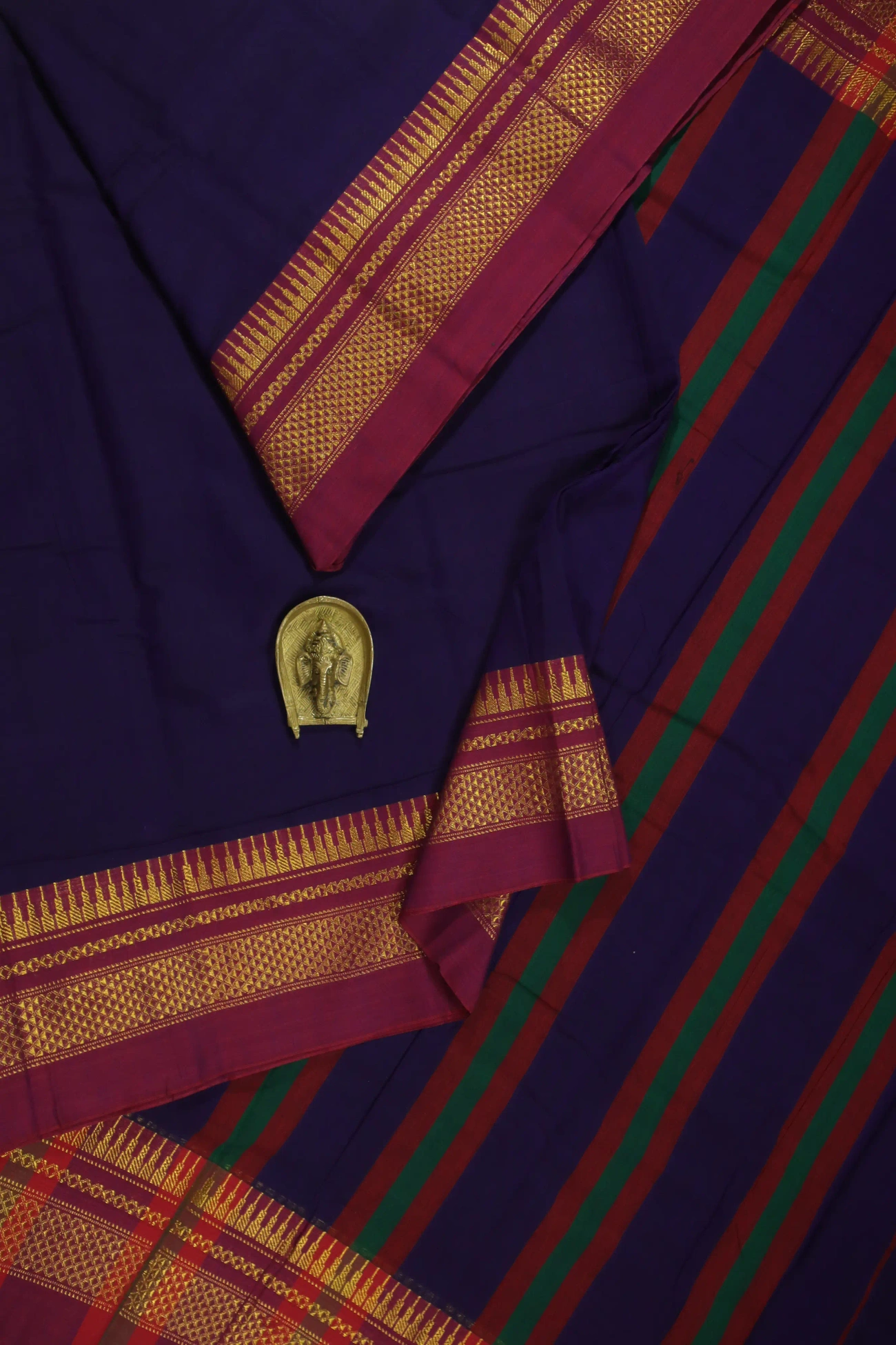 indigo-oosi-gopuram-arai-madam-narayanpet-saree-pk001920-a