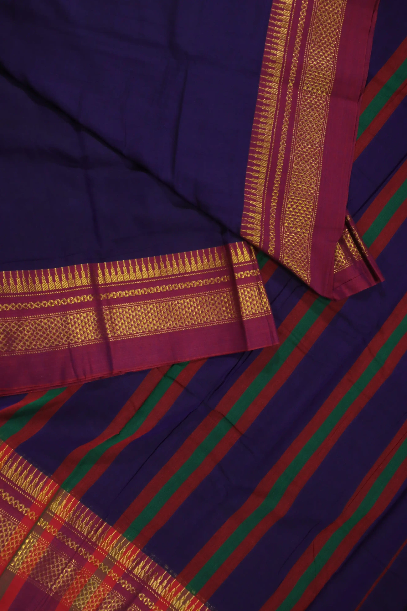 indigo-oosi-gopuram-arai-madam-narayanpet-saree-pk001920-b