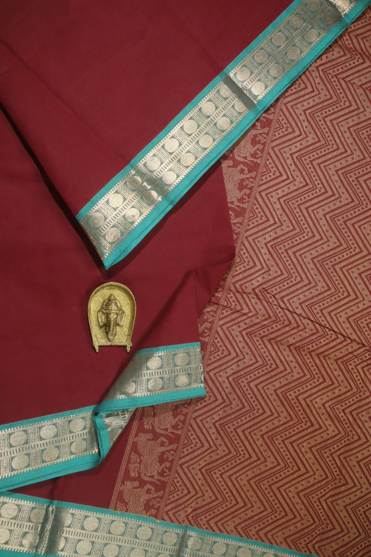 maroon-ruthratcham-kanchi-cotton-saree-uu005313-a