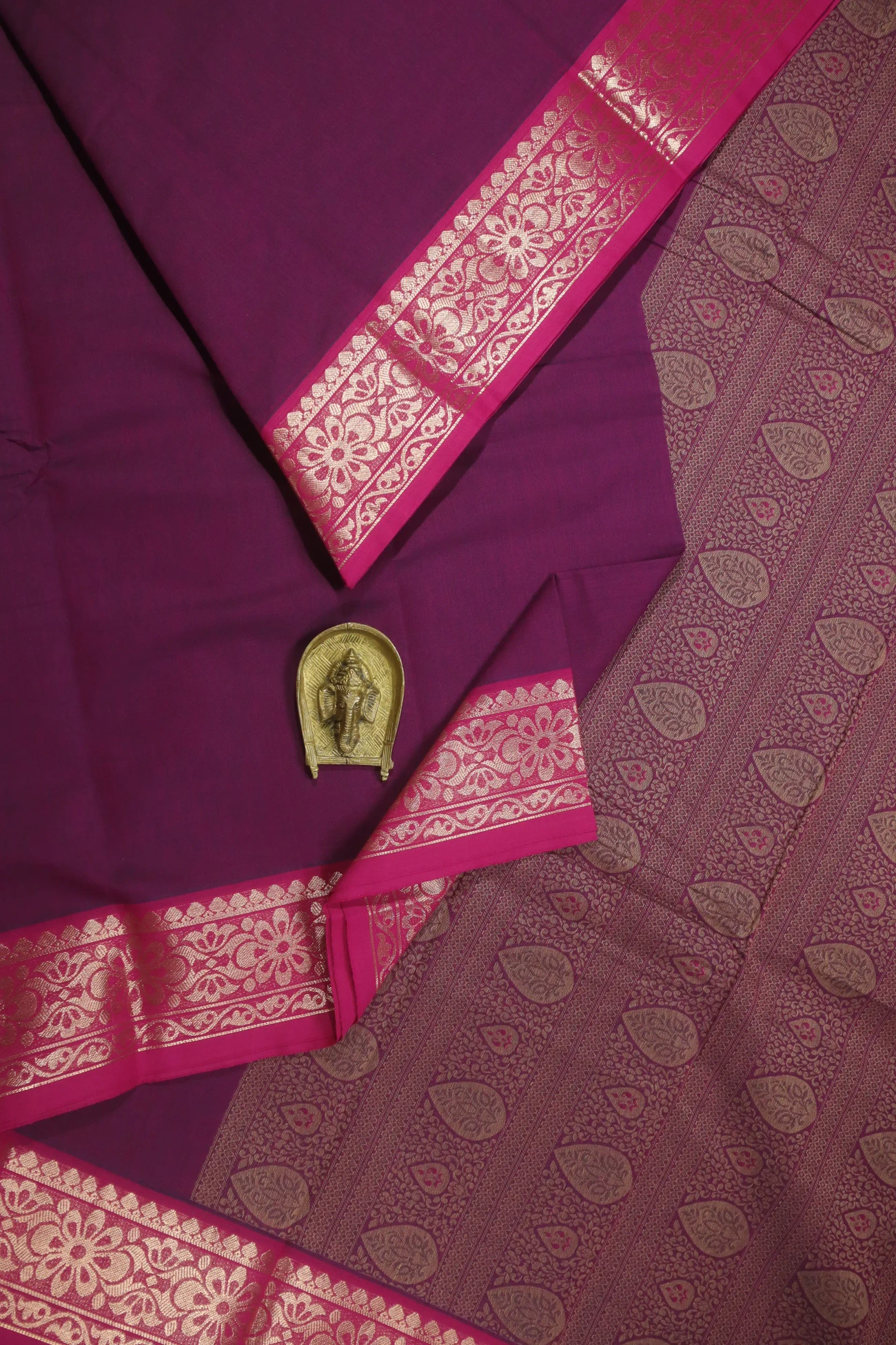 purple-flower-kanchi-cotton-saree-uu005322-a