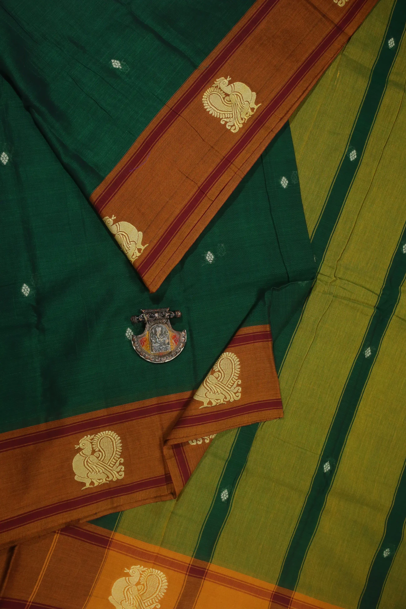 dark-green-peacock-narayanpet-saree-pk002513-a